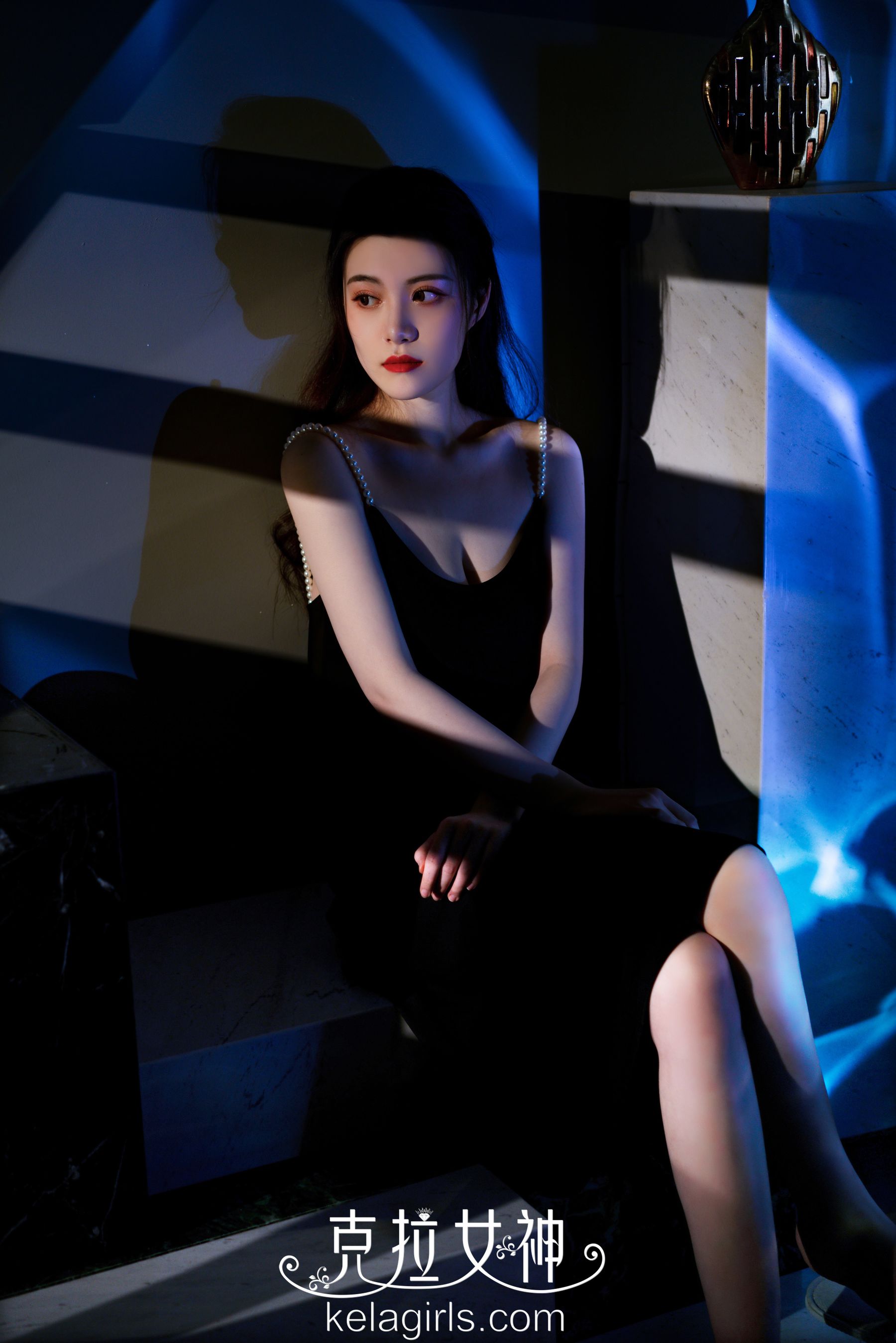 [克拉女神Kelagirls]  百琳 玉趾沾灰_第1张