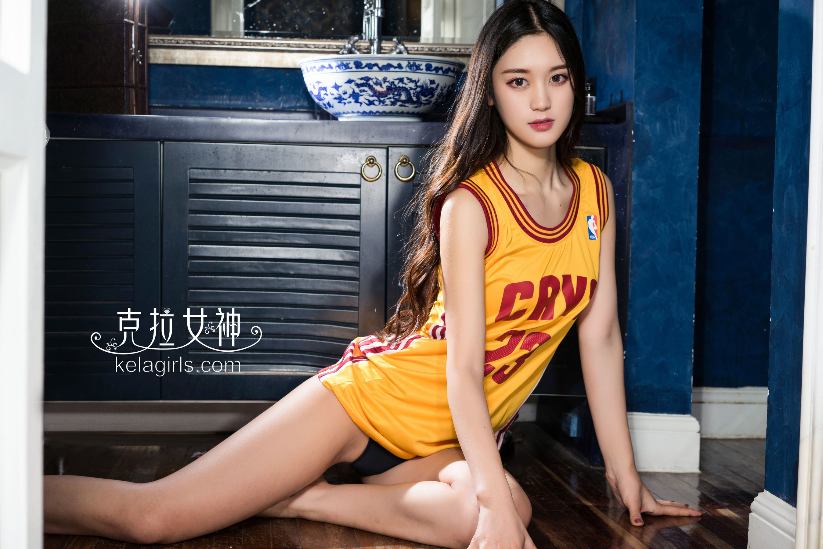 [克拉女神Kelagirls]  汤怡 翘首以盼_第1张