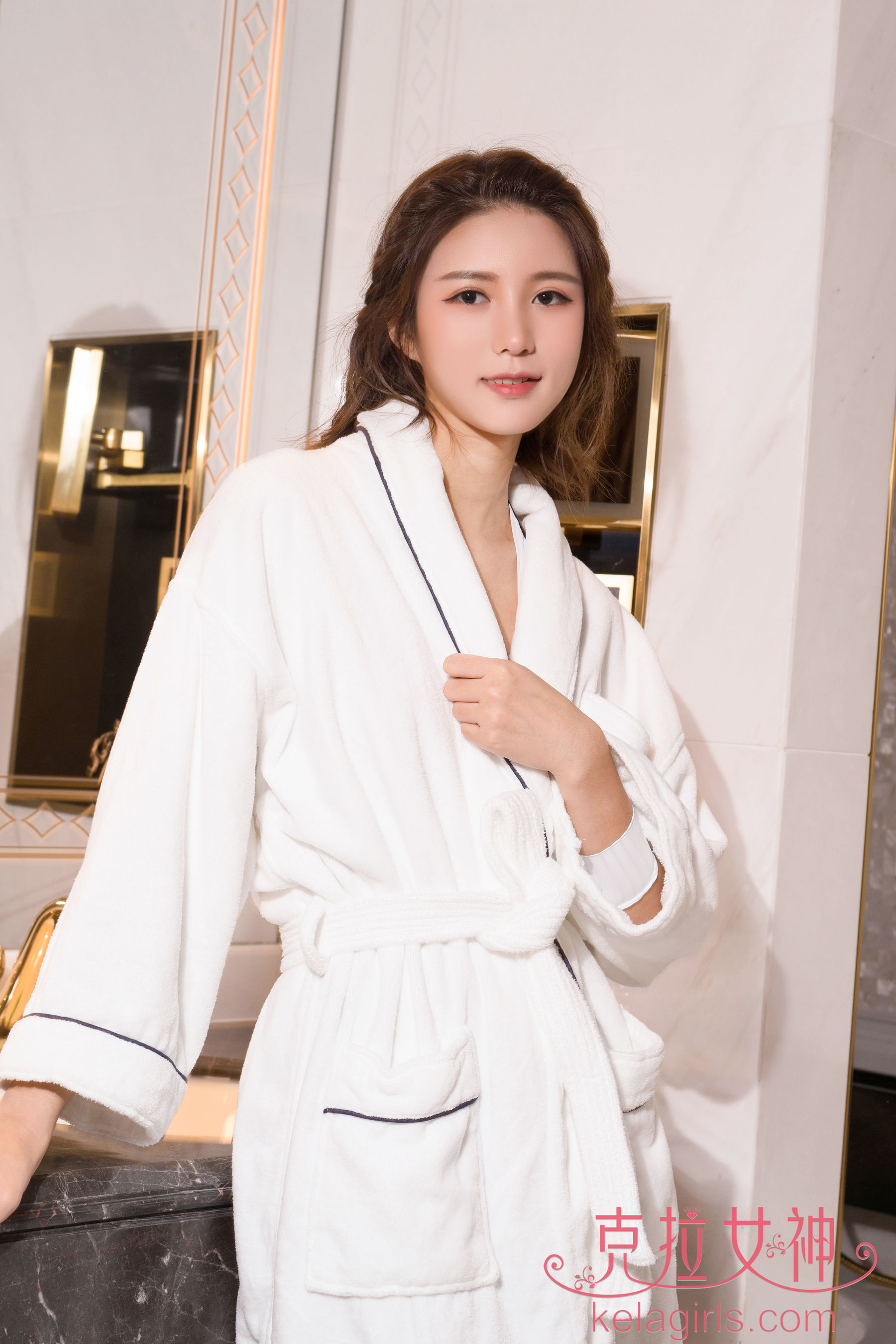 [克拉女神Kelagirls]  沐娅 童颜蜜臀_第1张