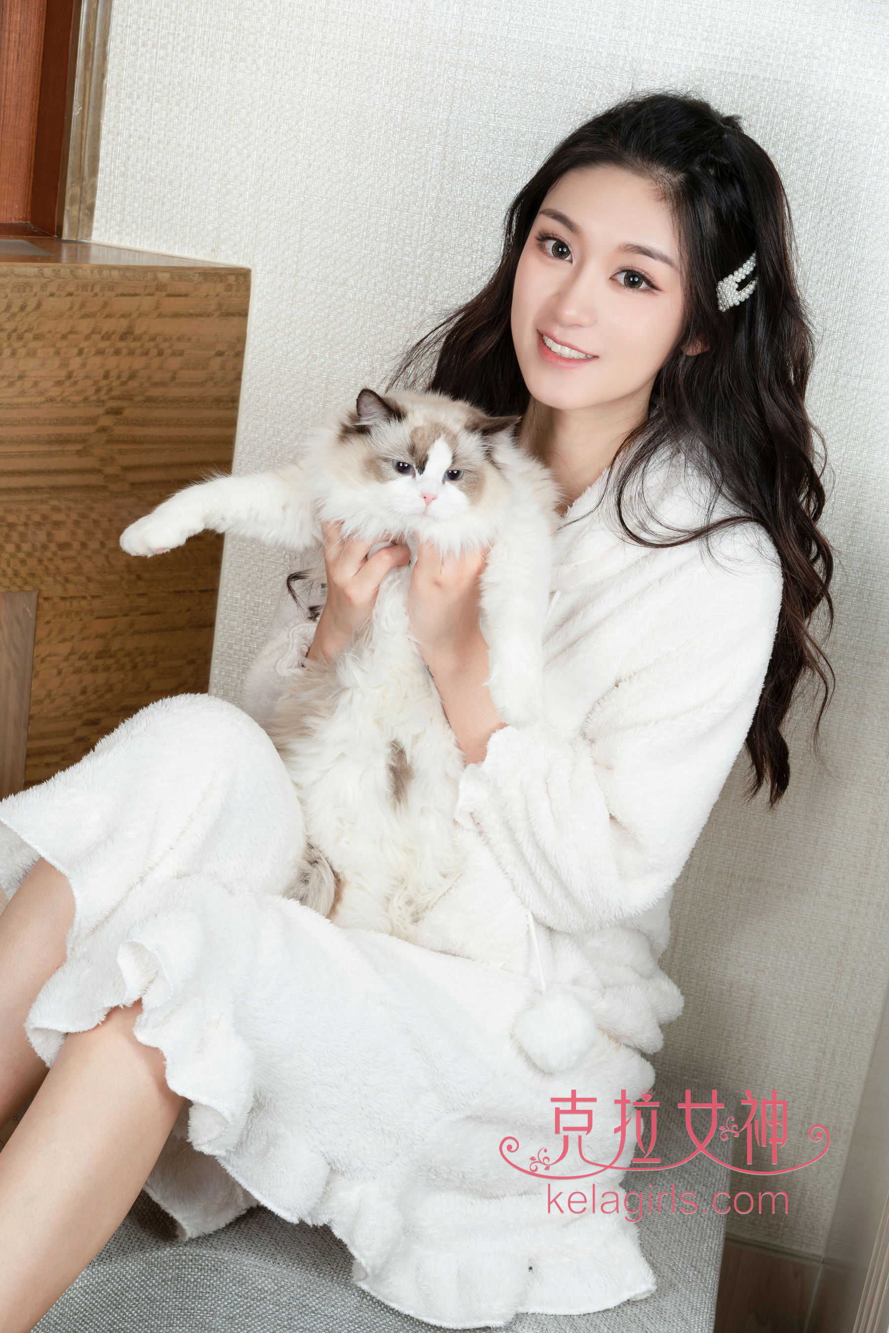 [Kelagirls]克拉女神  汤怡 她与她的猫_第1张