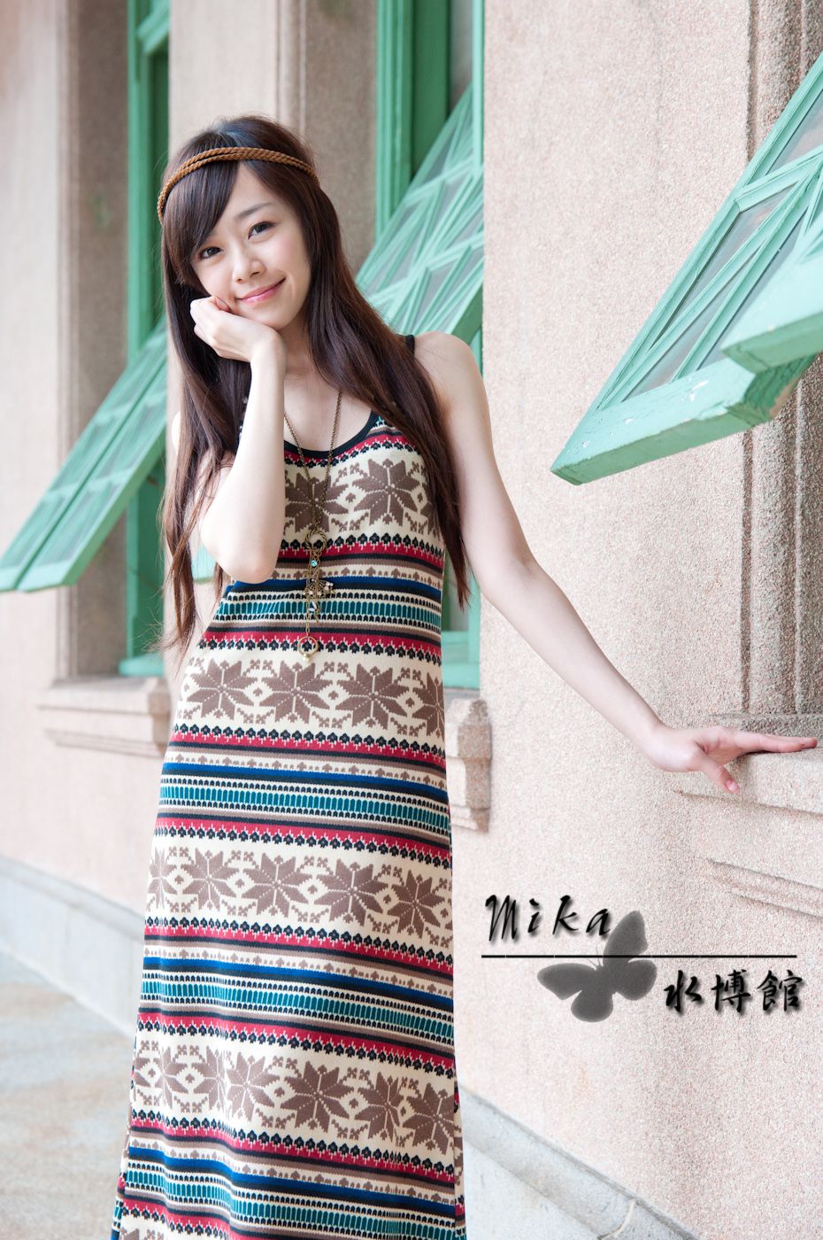 台湾清纯正妹Mika《水博管街拍》_第1张