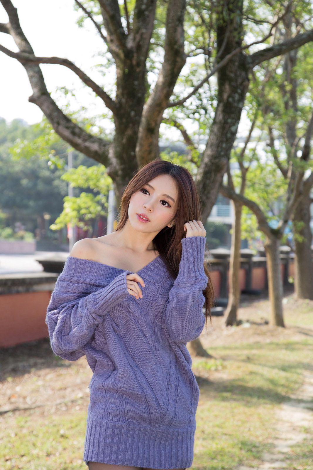 台湾女神张齐郡JULIE《踏青》_第2张