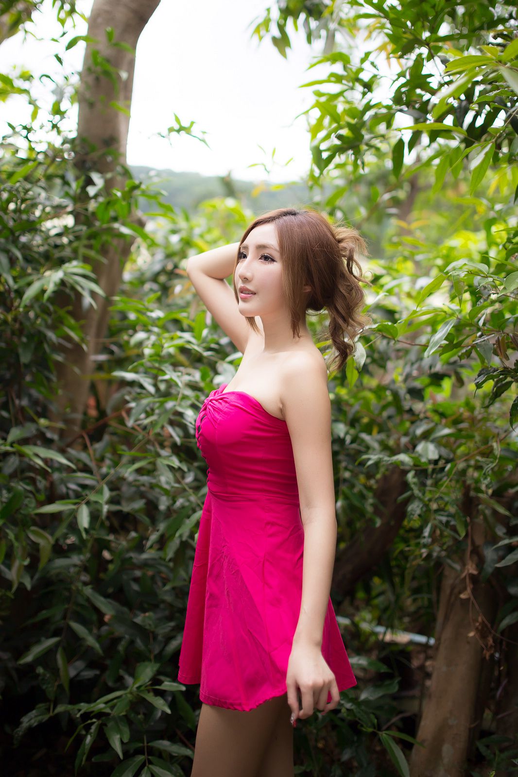Syuan赵芸《极品粉嫩红裙女神》_第1张