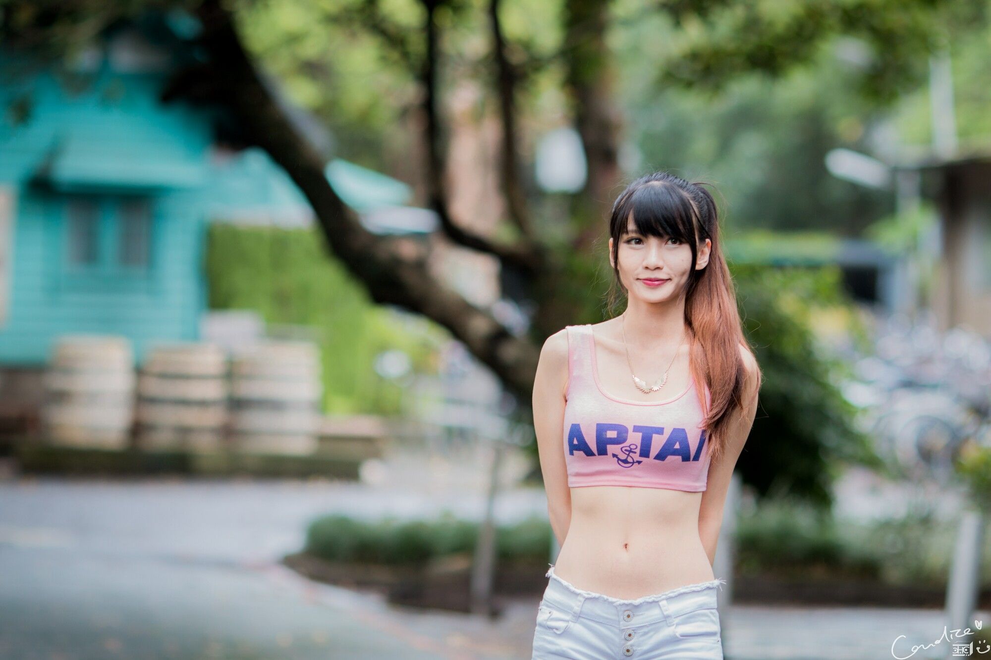 [台湾正妹] 蔡译心 - 热裤运动装_第4张