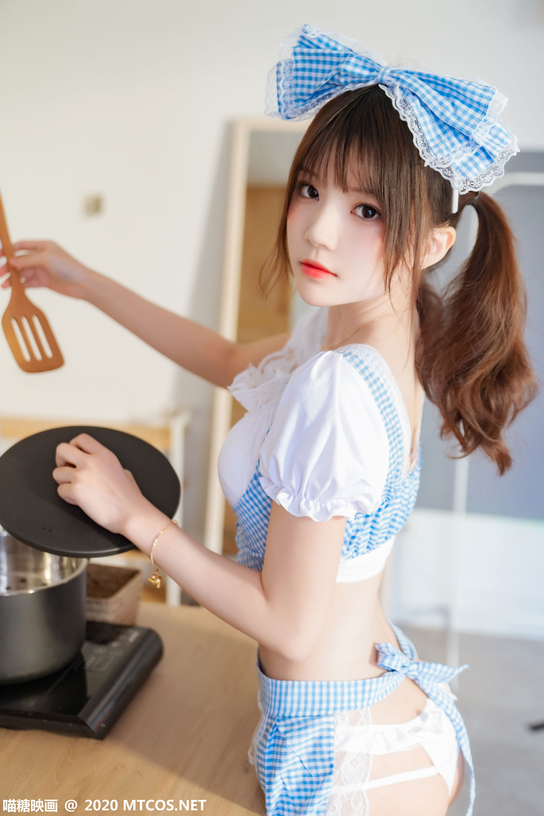 [喵糖映画] VOL.190  桜桃喵  娇妻厨娘_第1张