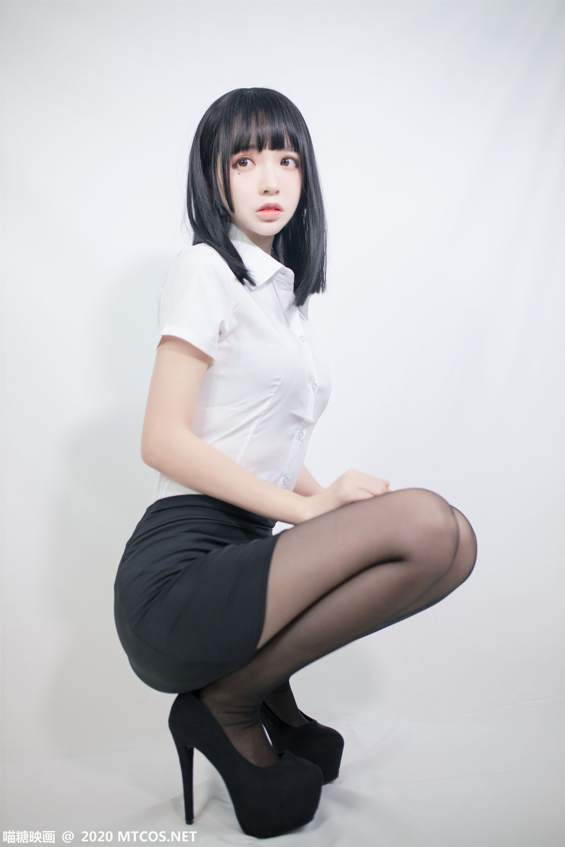 [喵糖映画] VOL.291 疯猫ss OL制服_第1张
