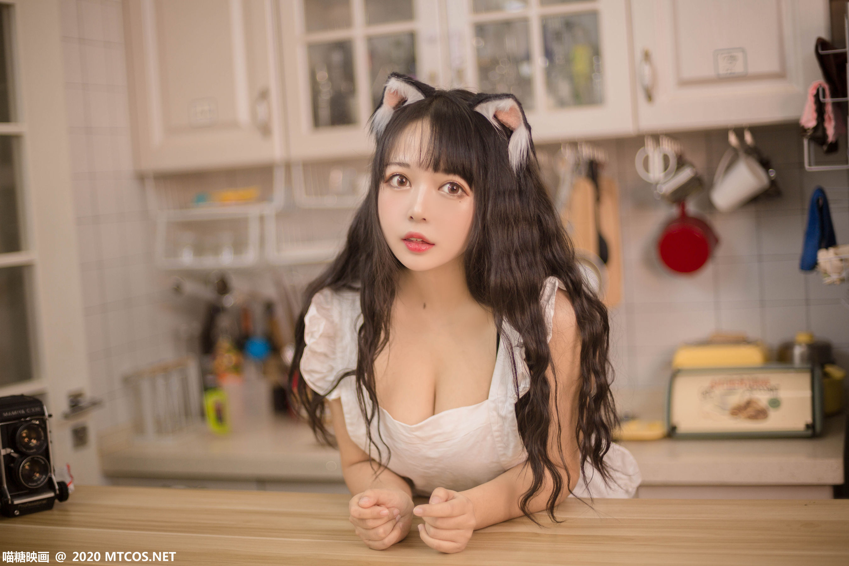 [喵糖映画] VOL.296 黑猫猫OvO 厨房猫娘_第1张
