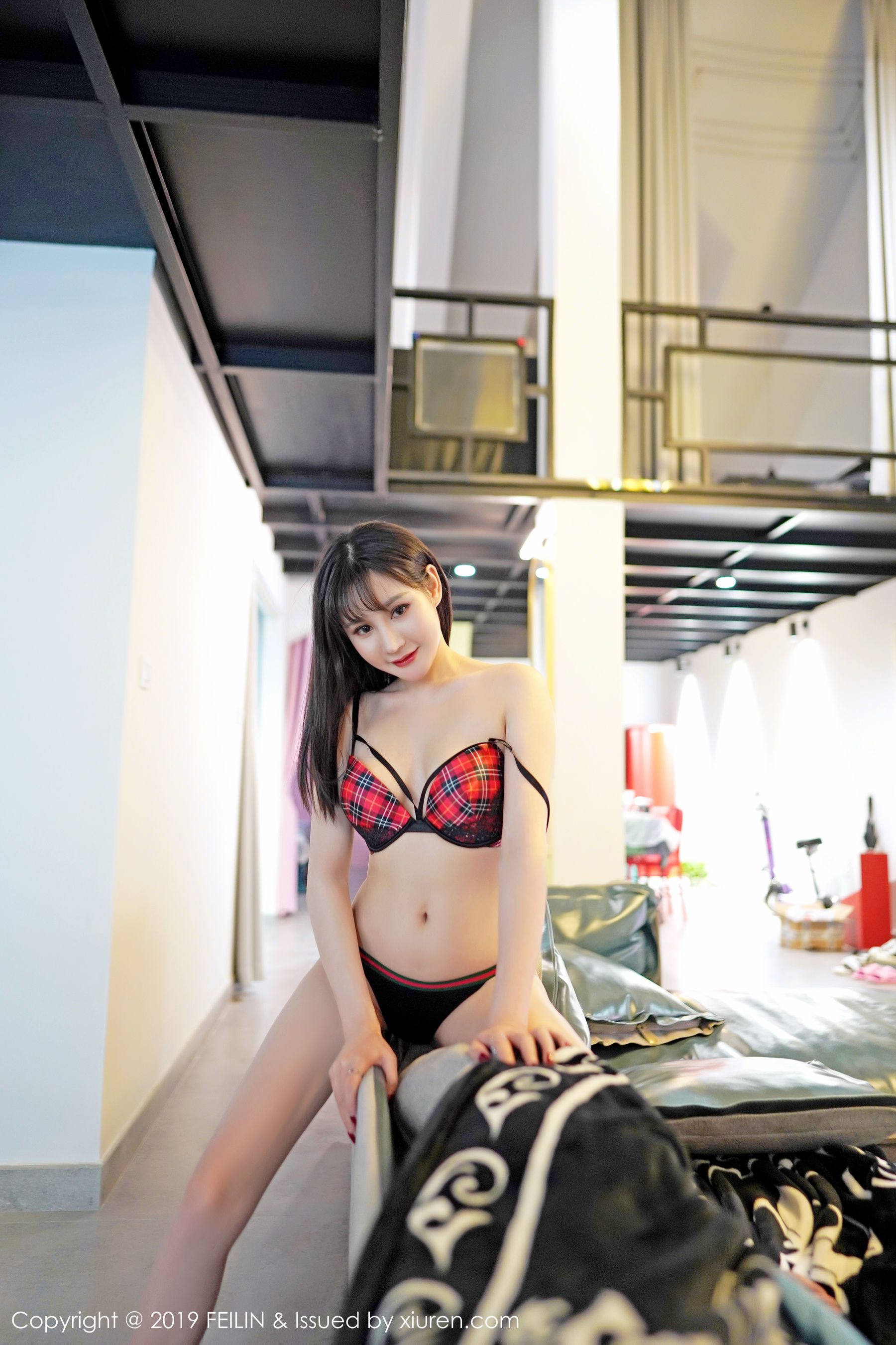 [嗲囡囡FEILIN] VOL.205 Celina青妍_第2张