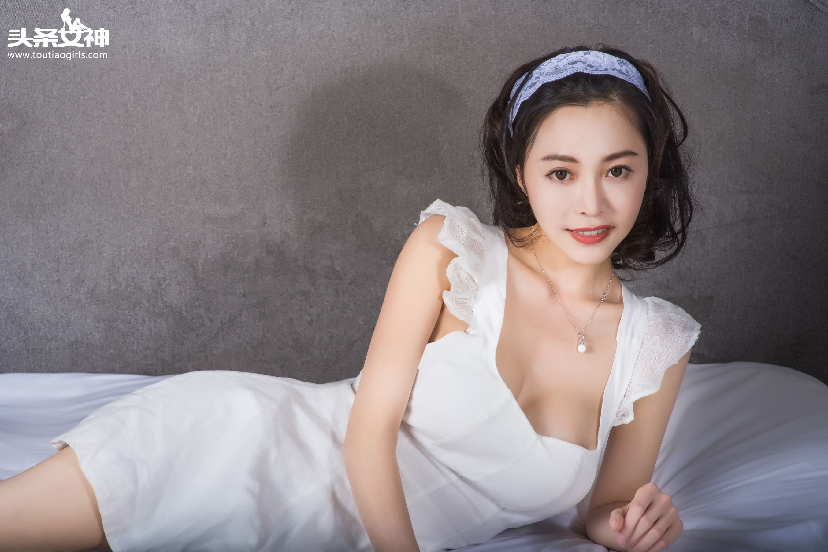 小爱《敏感新妻》 [头条女神]_第4张