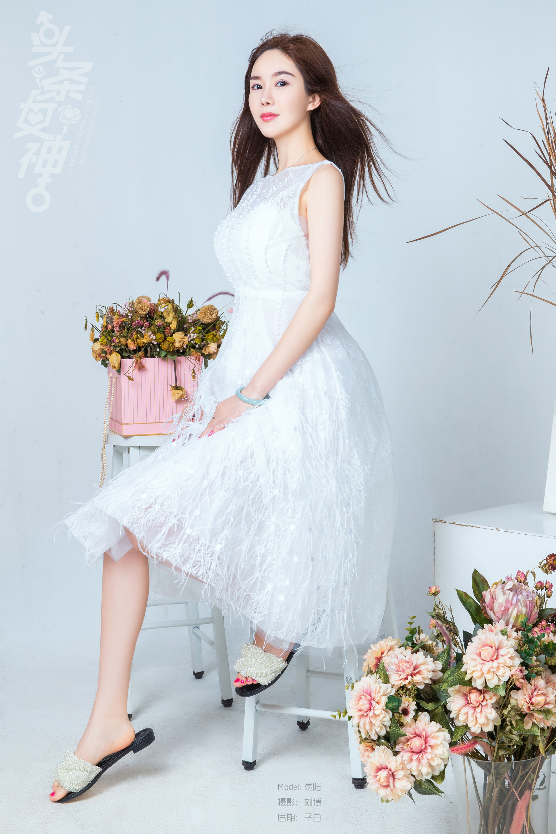 易阳《花野仙踪 花踪仙子》 [头条女神Toutiaogirls]_第1张