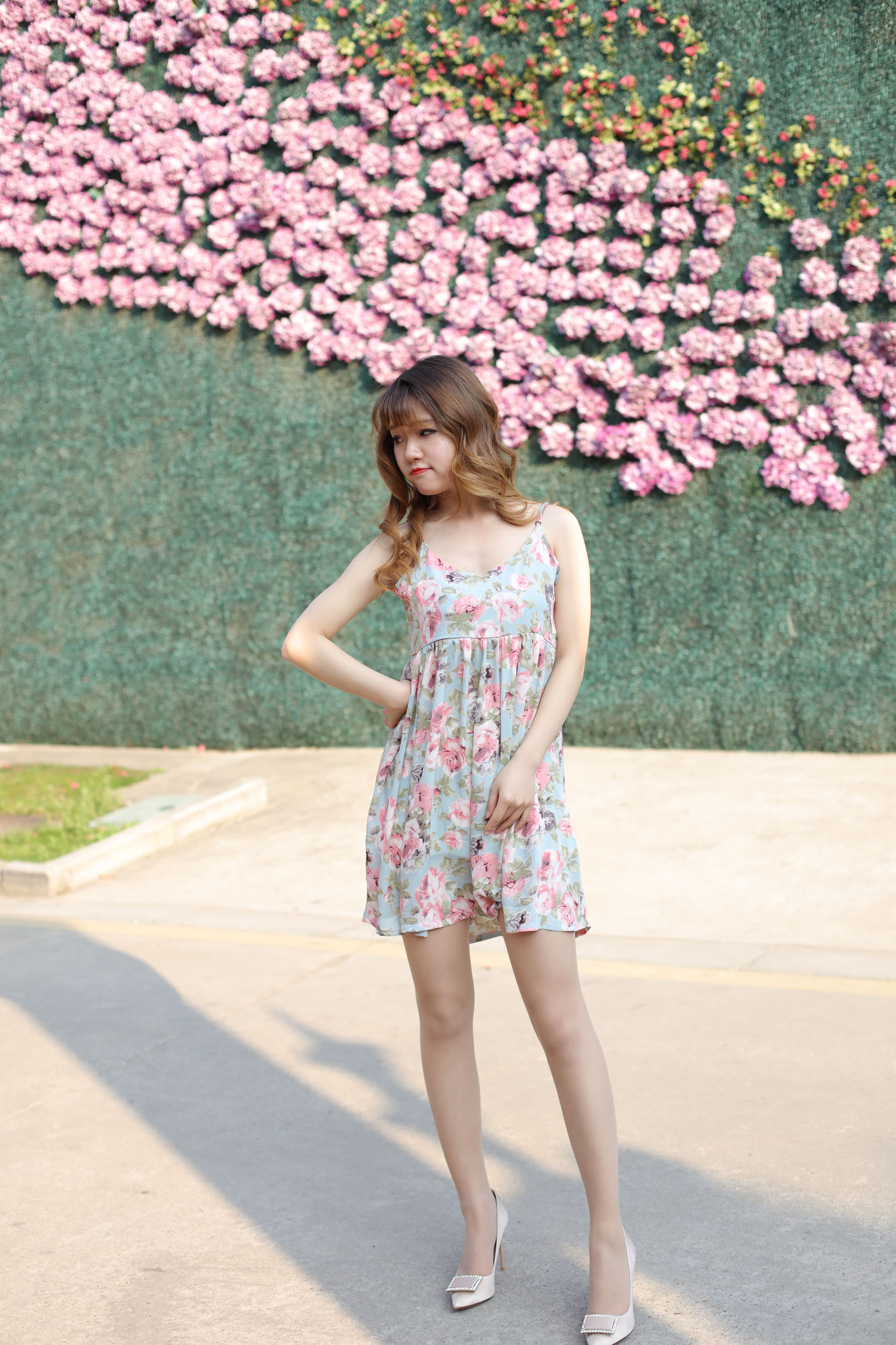 [奈丝] NO.076 高高 花朵儿吊带裙_第4张