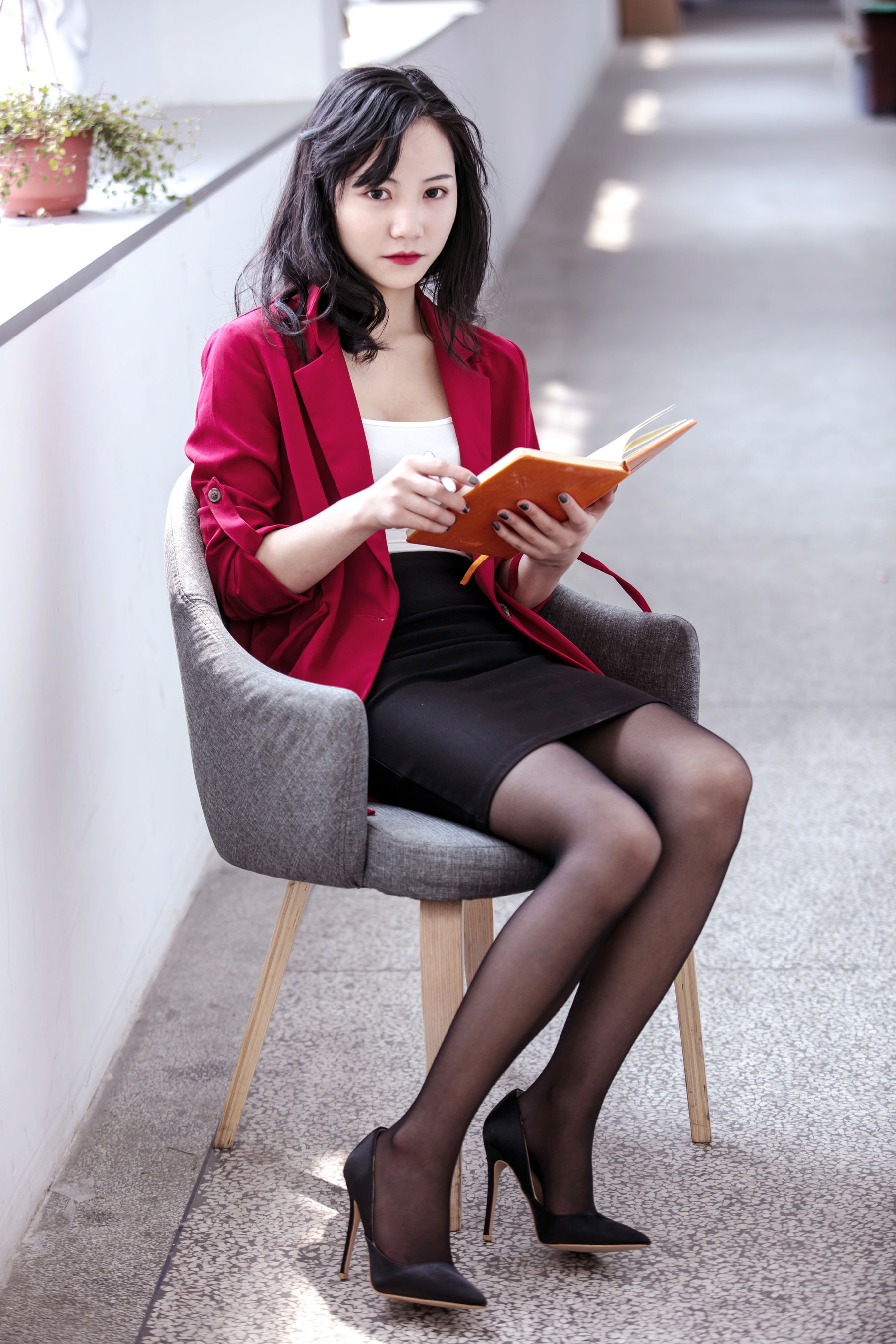 [奈丝] NO.087 小啊刀 通勤Office Lady_第4张