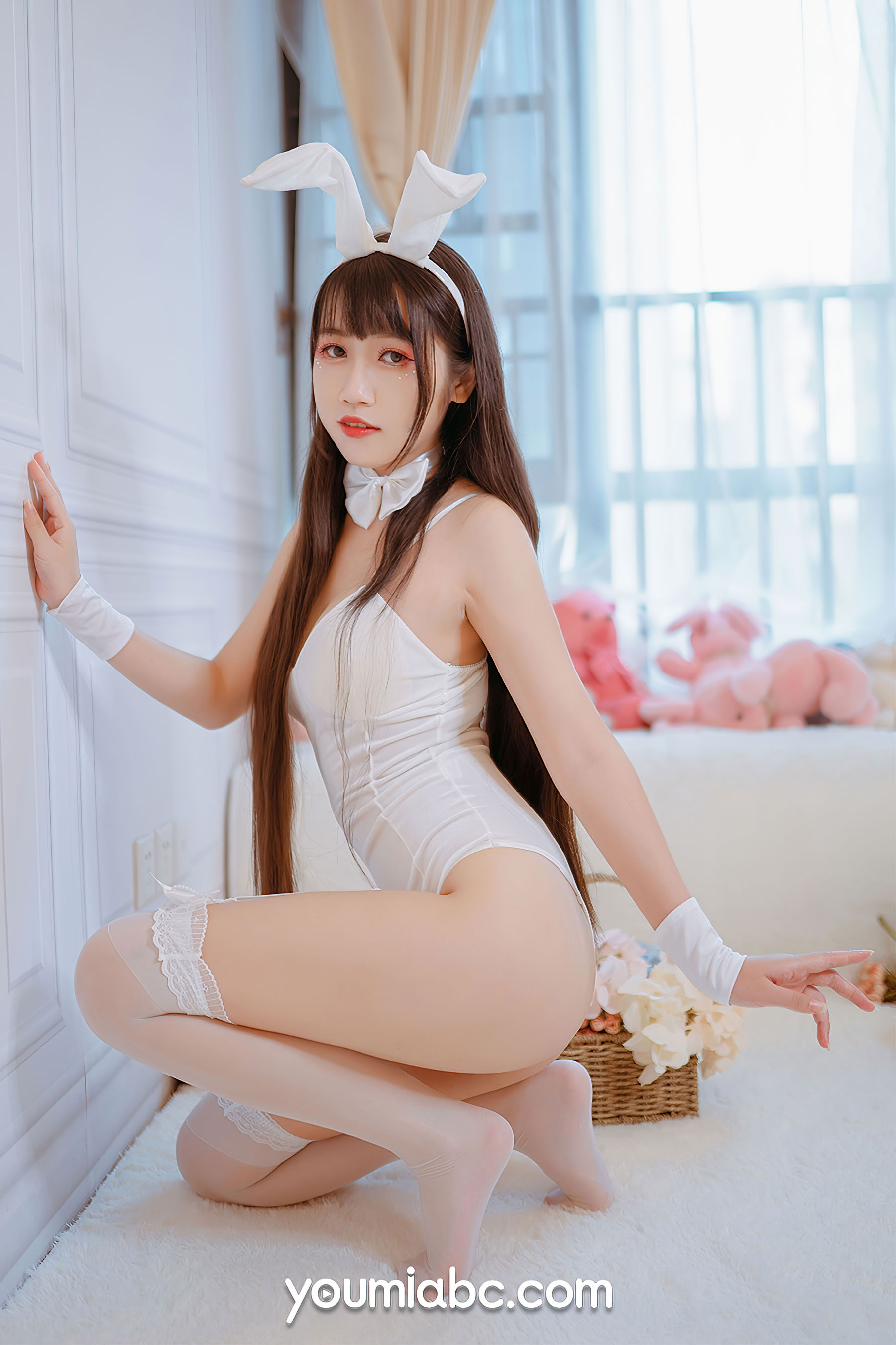 [尤蜜YouMiabc]  呆猫 白兔侍女_第3张