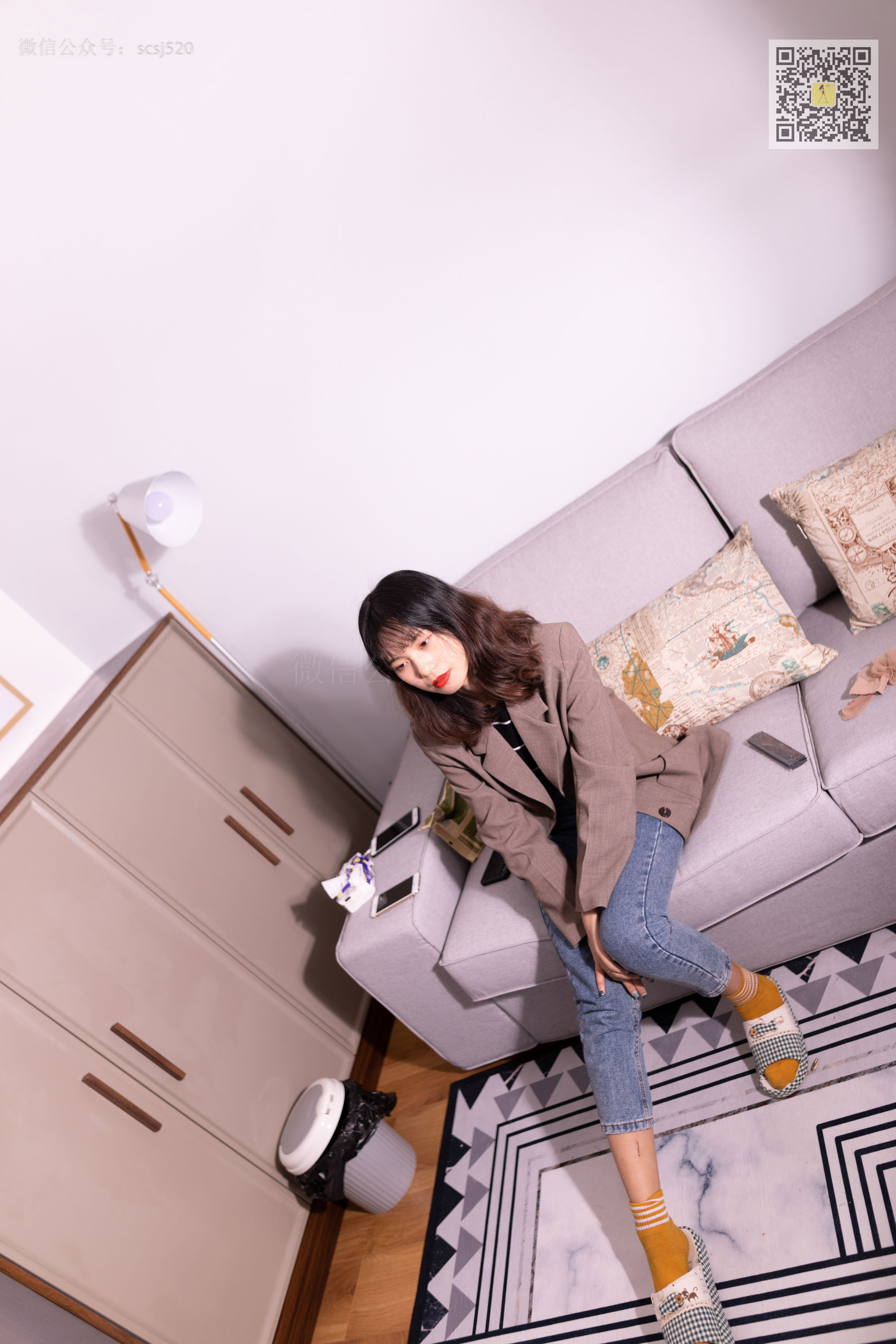 [山茶摄影LSS] NO.278 婷婷 丝袜棉袜哪个是你最爱_第1张