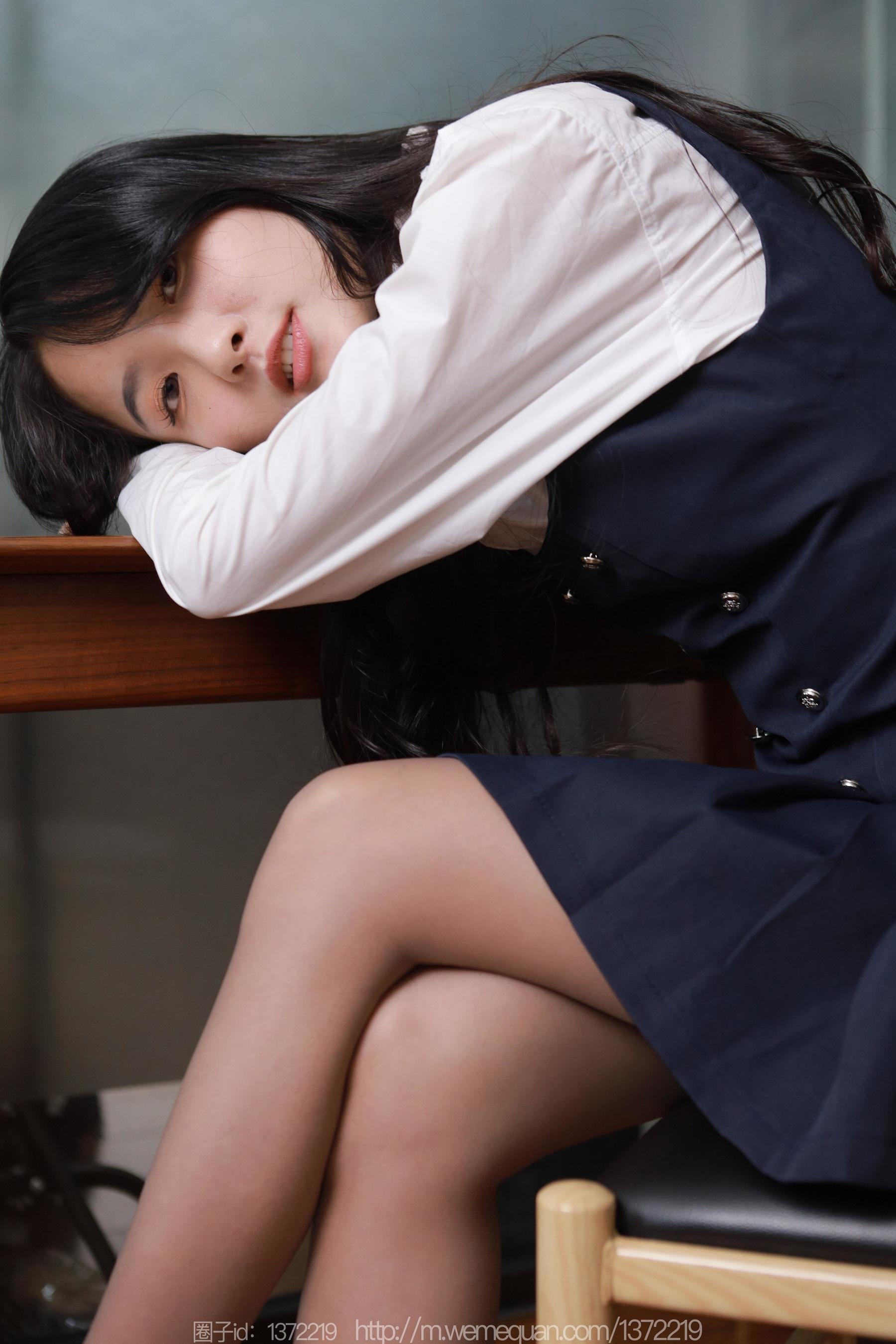 IESS异思趣向 - 模特：婉萍 《学苑短裙》_第4张