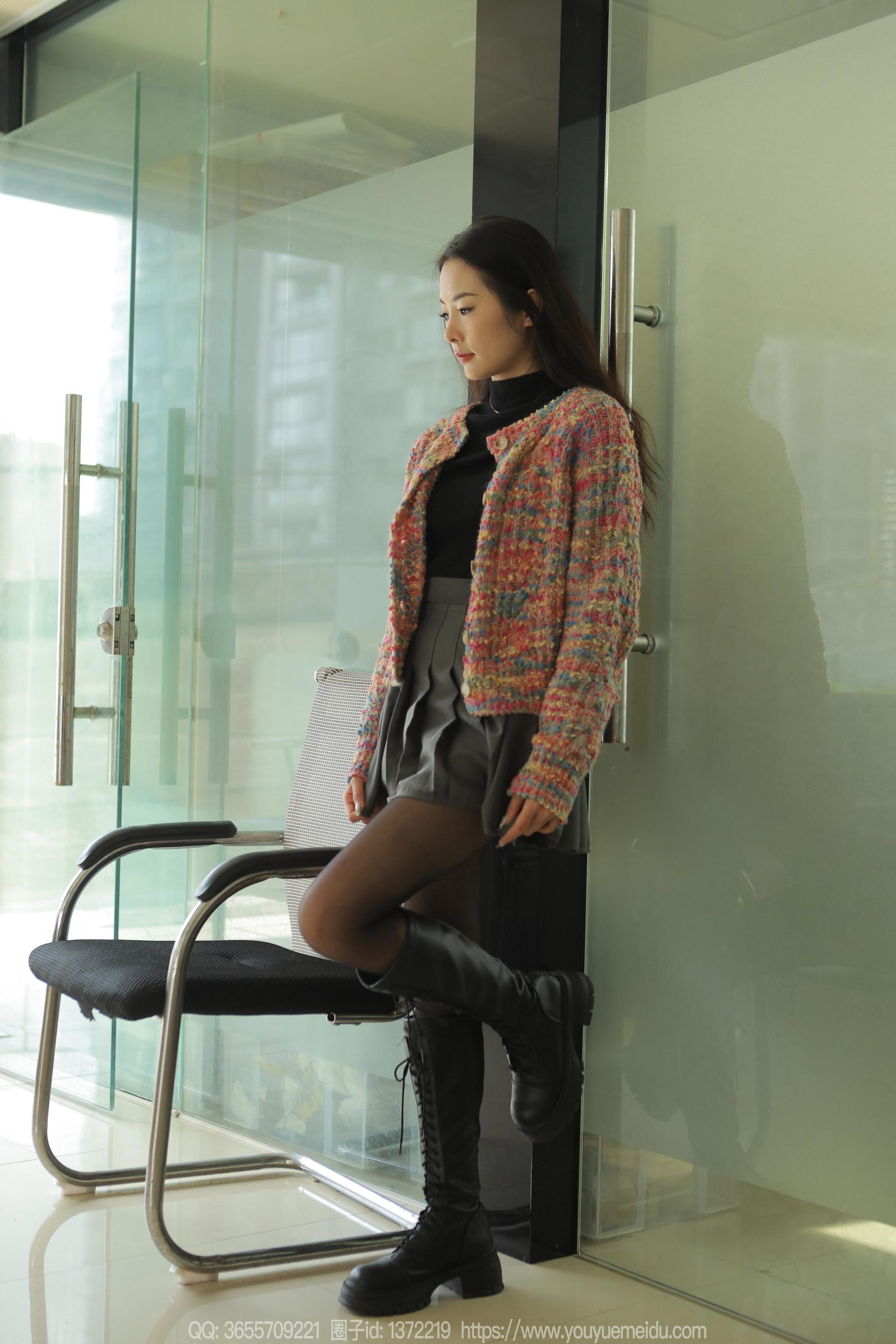 IESS异思趣向 - 模特： 小金 《花衣服靴子》_第5张