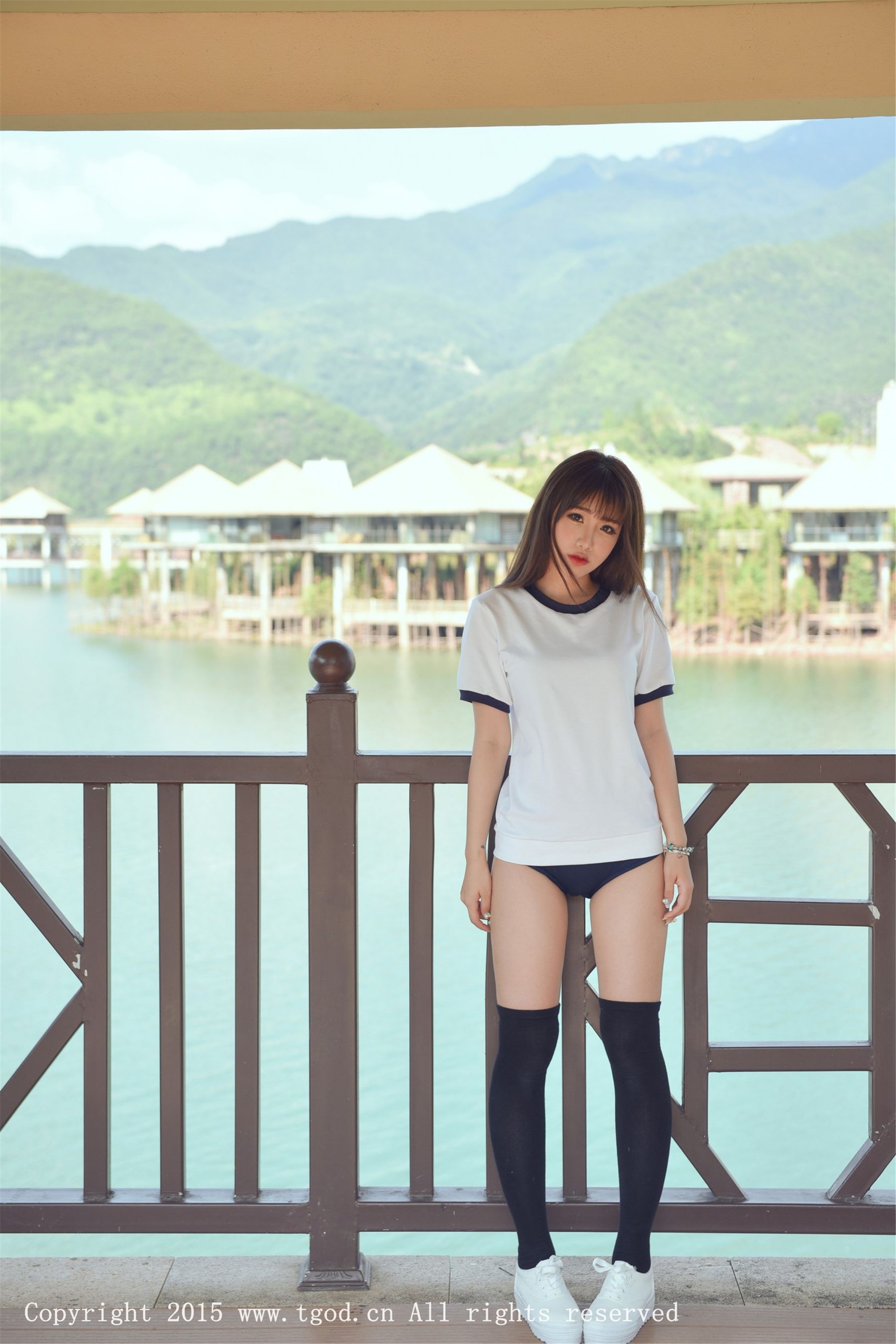 Akiki朱若慕《云曼旅拍》体操服、死库水系列 [TGOD推女神] 写真集_第1张