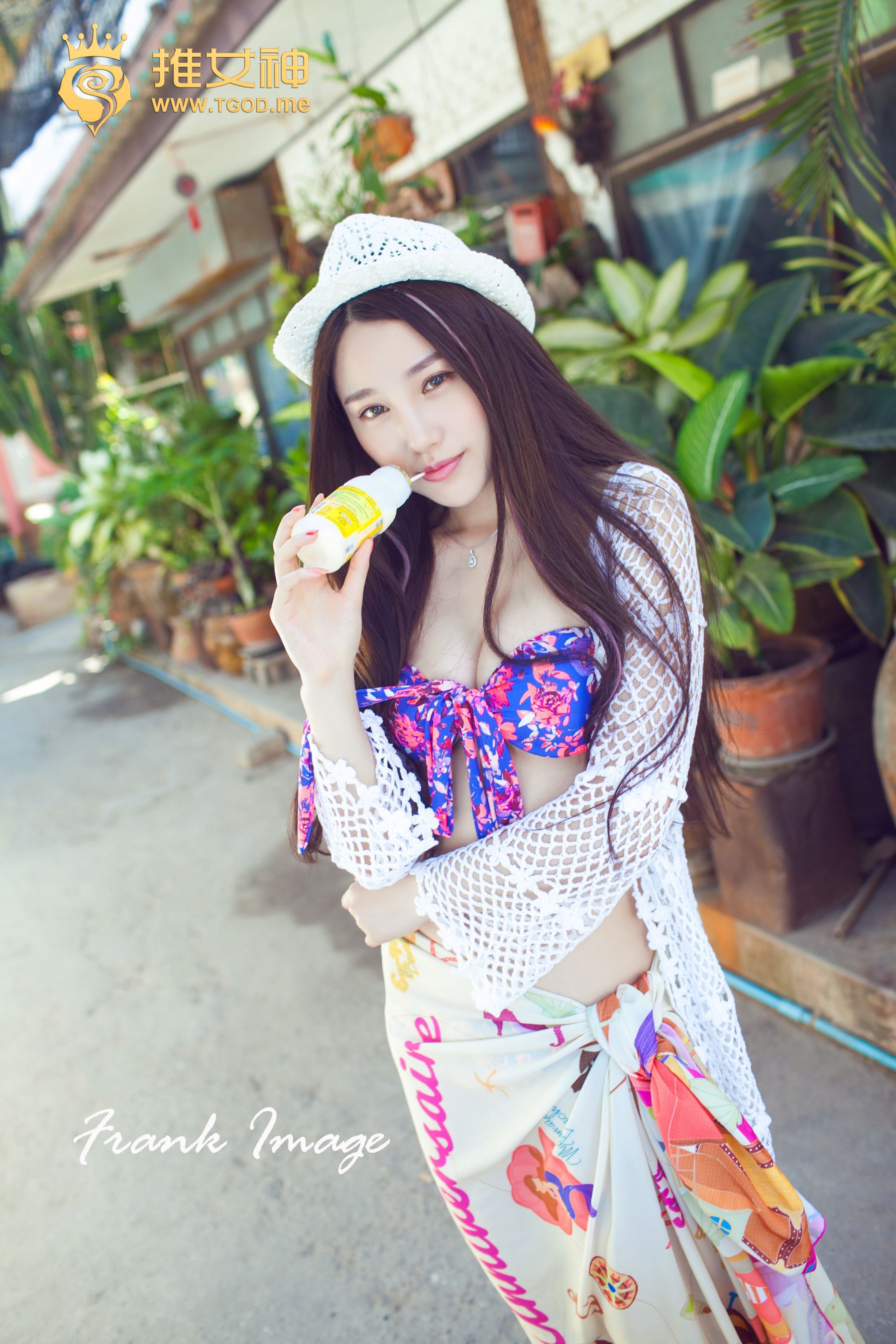 刘奕宁Lynn《甜美！娇嫩的花蕊》 [TGOD推女神] 写真集_第4张