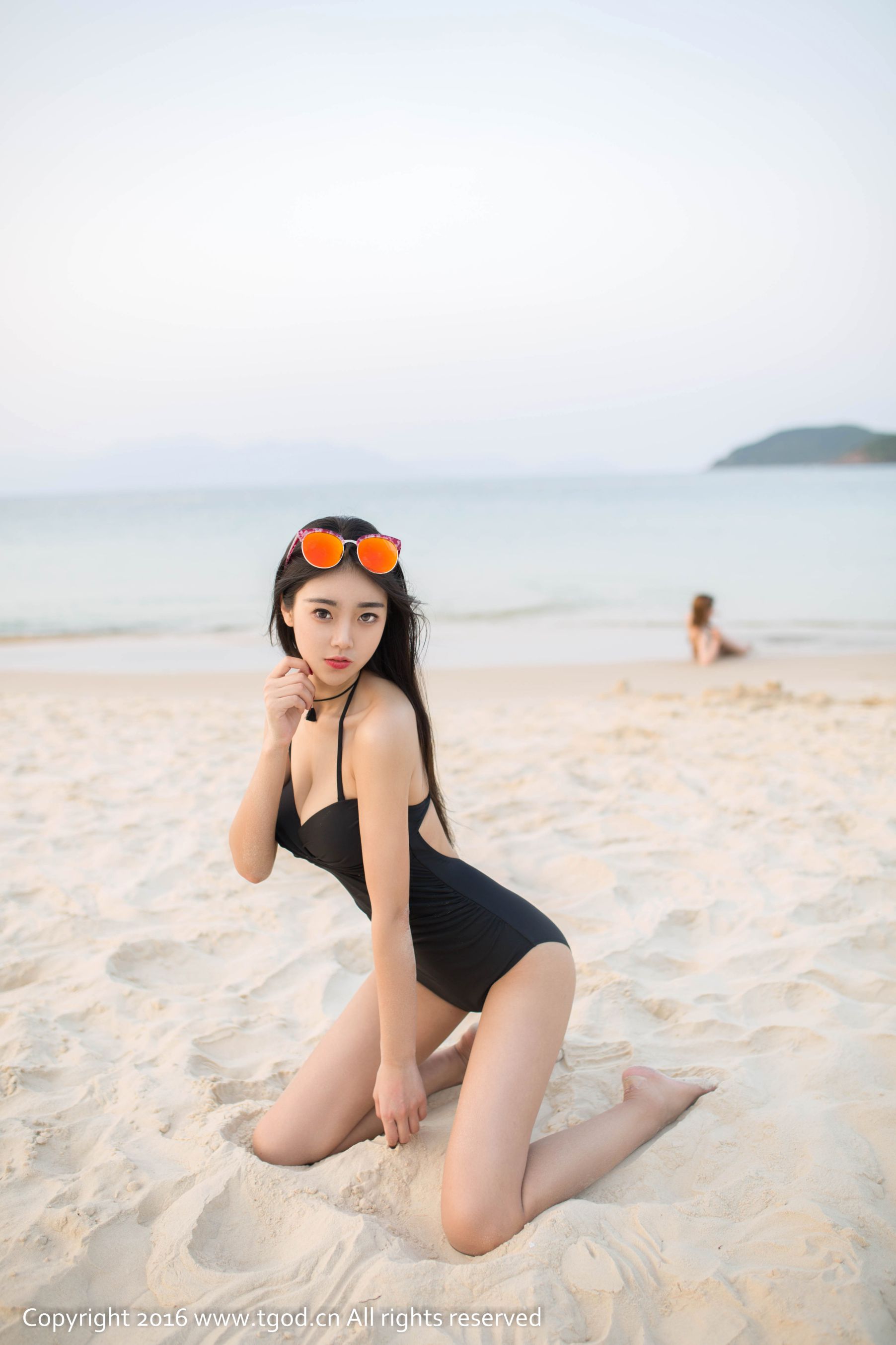 可乐Vicky《黑色蕾丝的萌娃》 [推女神TGOD]_第2张