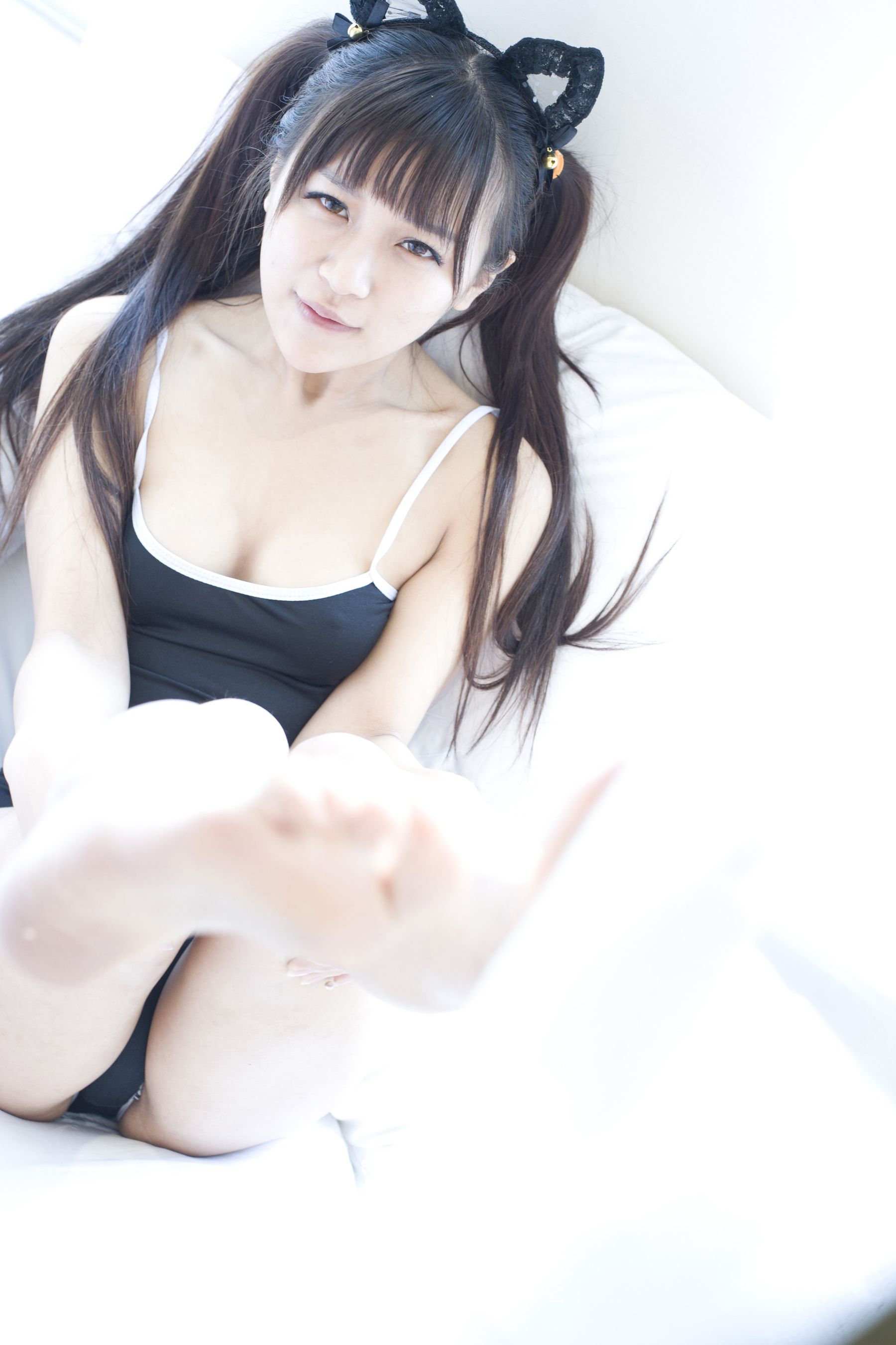 熙恩《日系连体运动服+日系吊带深沟》 [果团网Girlt] No.030_第4张