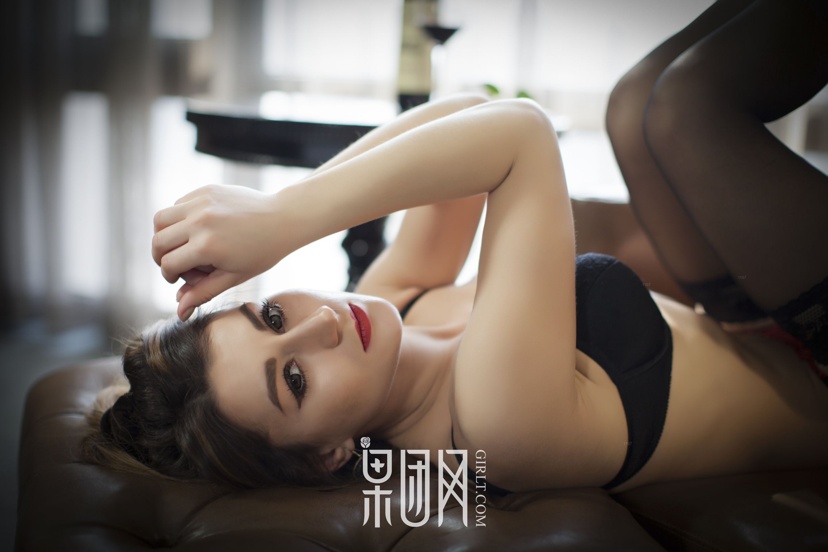 欧美豪乳蜂腰爆臀娘 [果团网Girlt] No.060_第3张