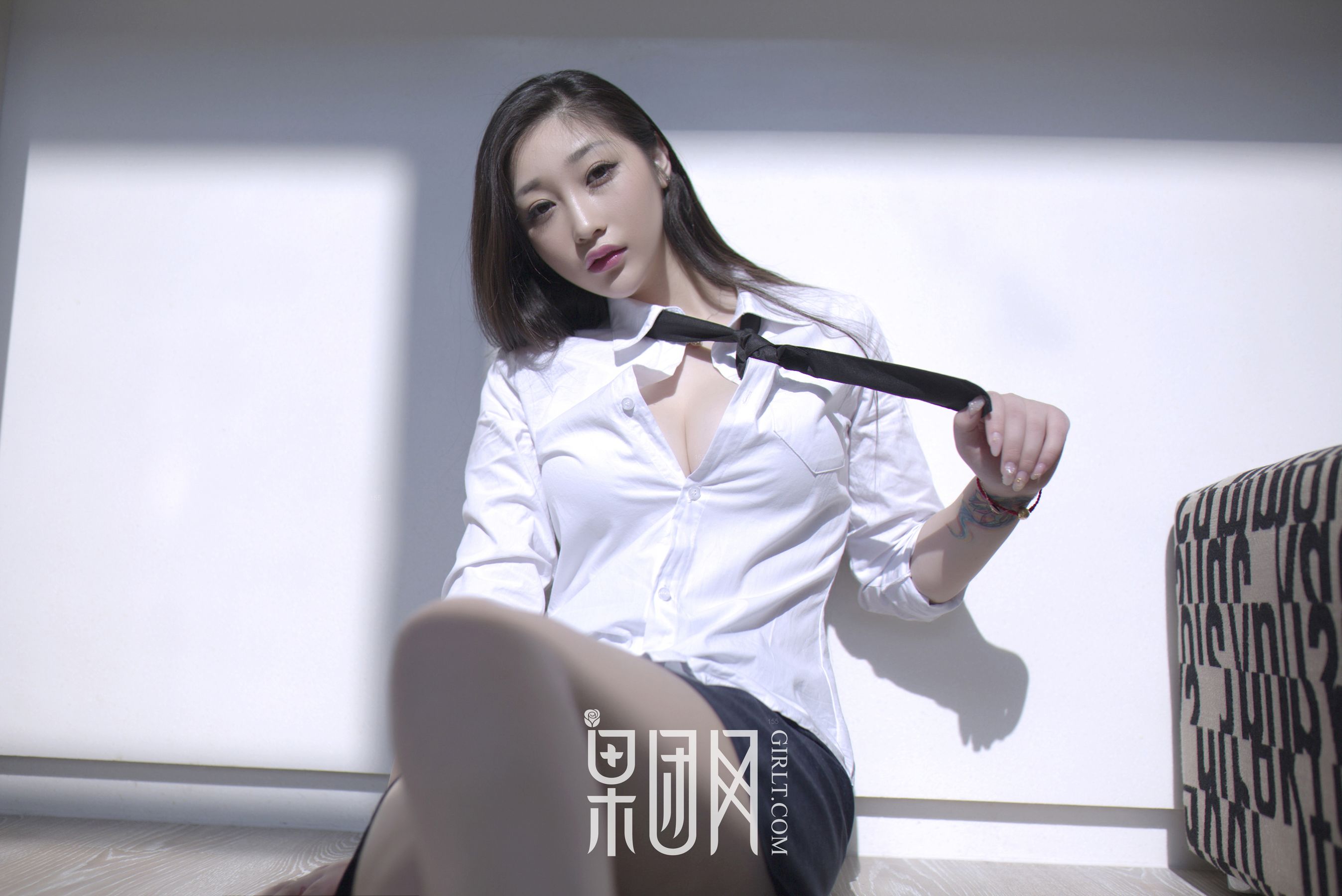 妲己_Toxic《制服诱惑系列之办公室禁忌！》 [果团网Girlt] NO.082_第1张
