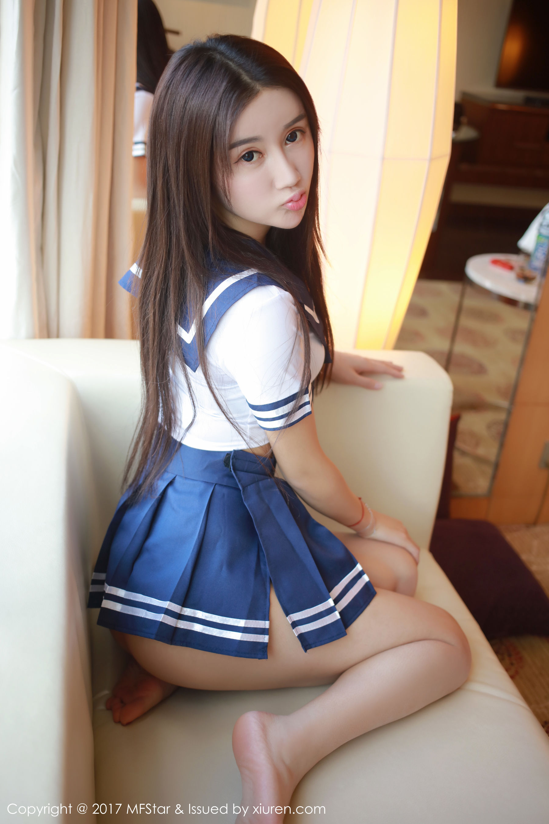程程CC《学生装+厨娘装》 [模范学院MFStar] Vol.085_第4张