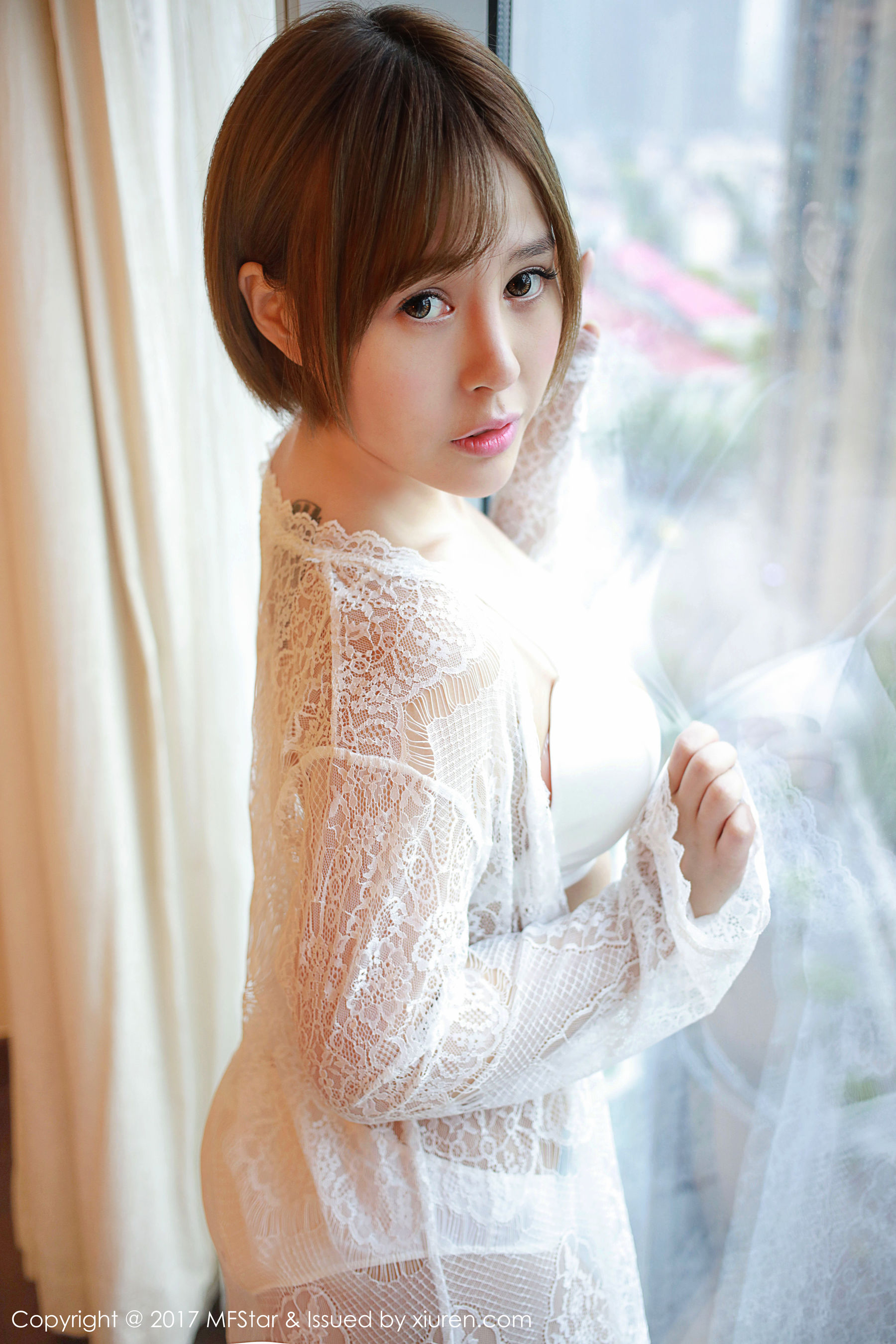 Evelyn艾莉《蕾丝半透内衣》 [模范学院MFStar] Vol.099_第3张