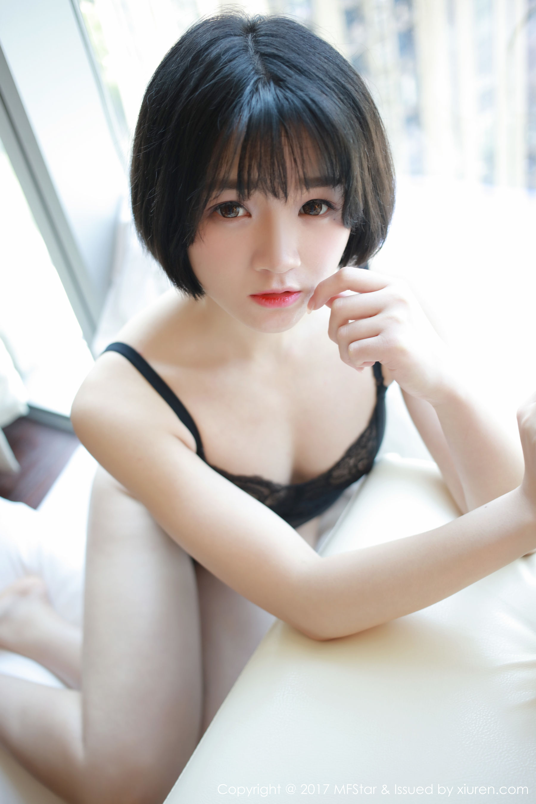 悦爷妖精《妖艳的玫瑰》 [模范学院MFStar] Vol.110_第2张