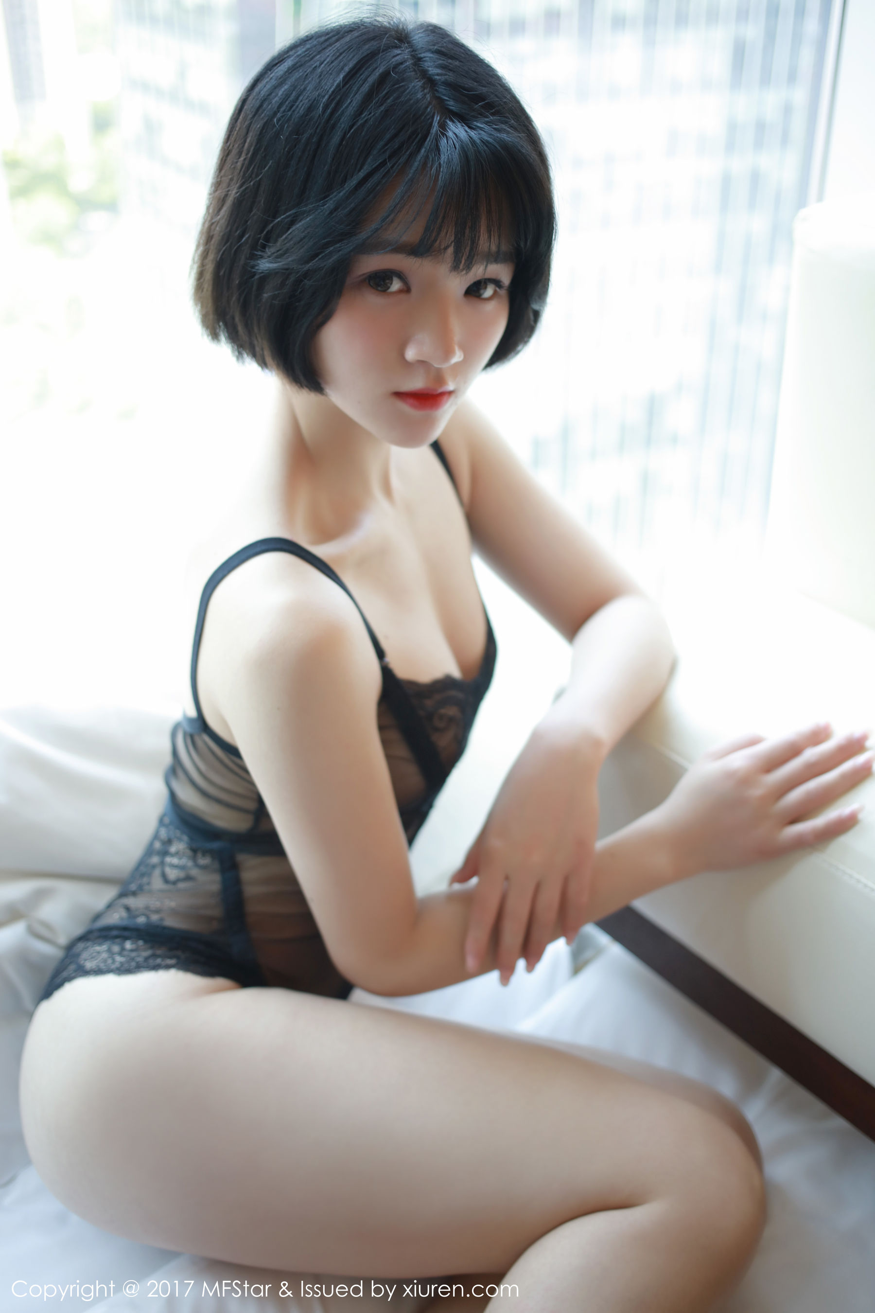 悦爷妖精《妖艳的玫瑰》 [模范学院MFStar] Vol.110_第5张