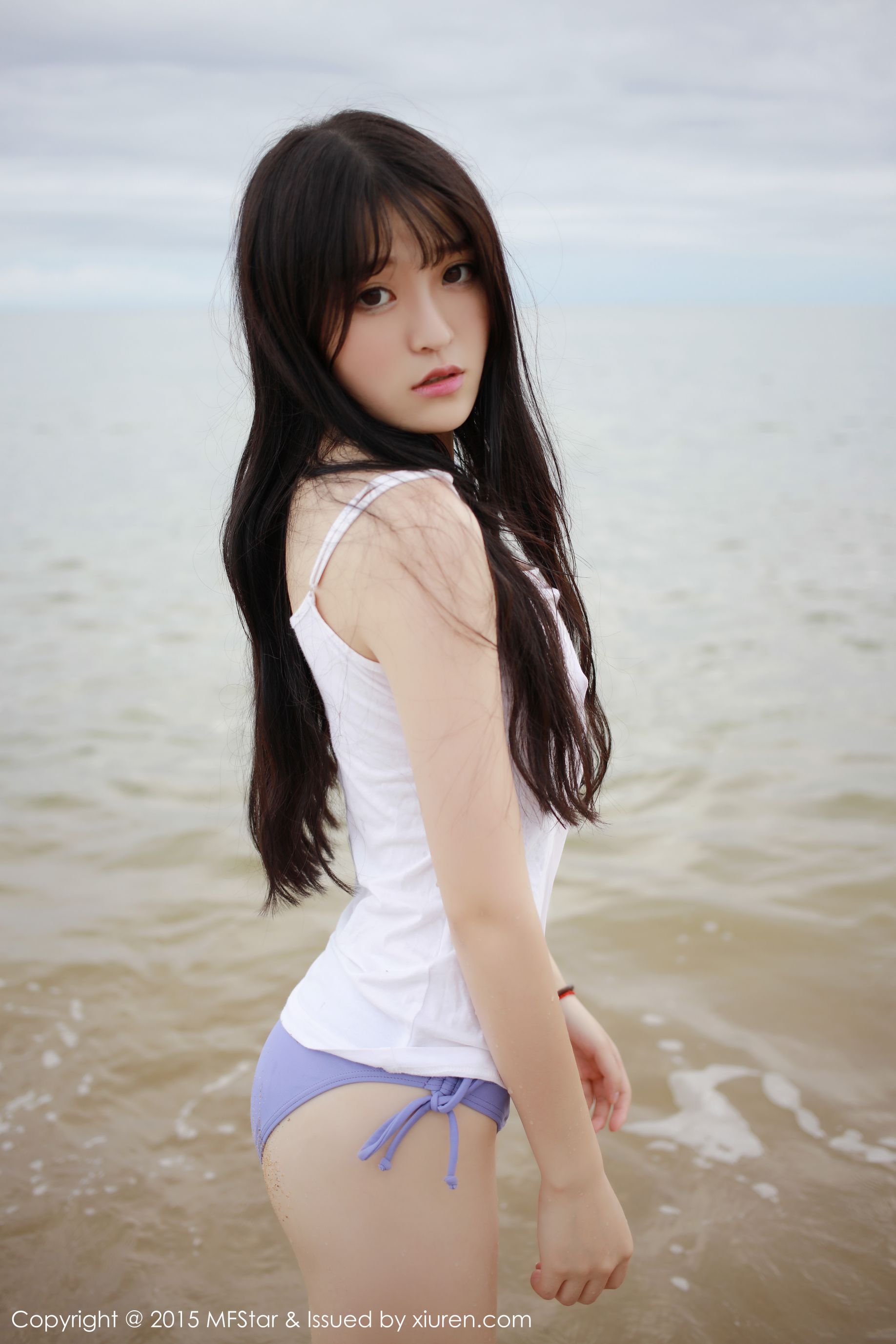 伊小七MoMo 《性感湿身旅拍》 [模范学院MFStar] Vol.029_第2张