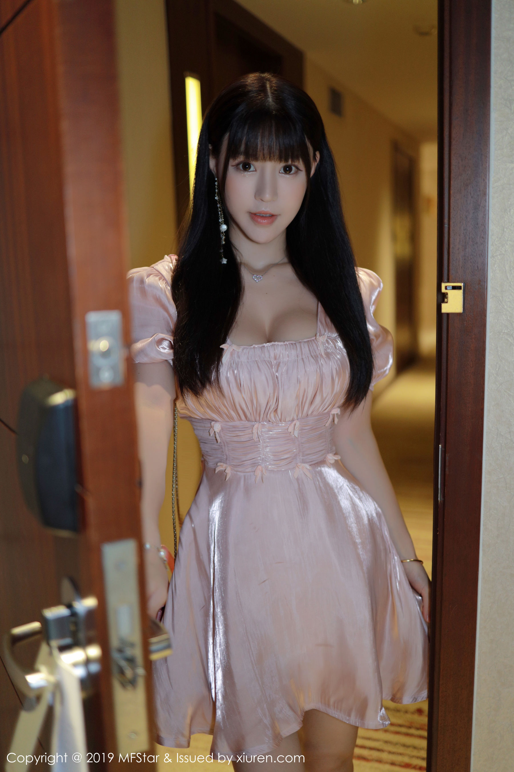 [模范学院MFStar] Vol.217 Flower朱可儿_第1张