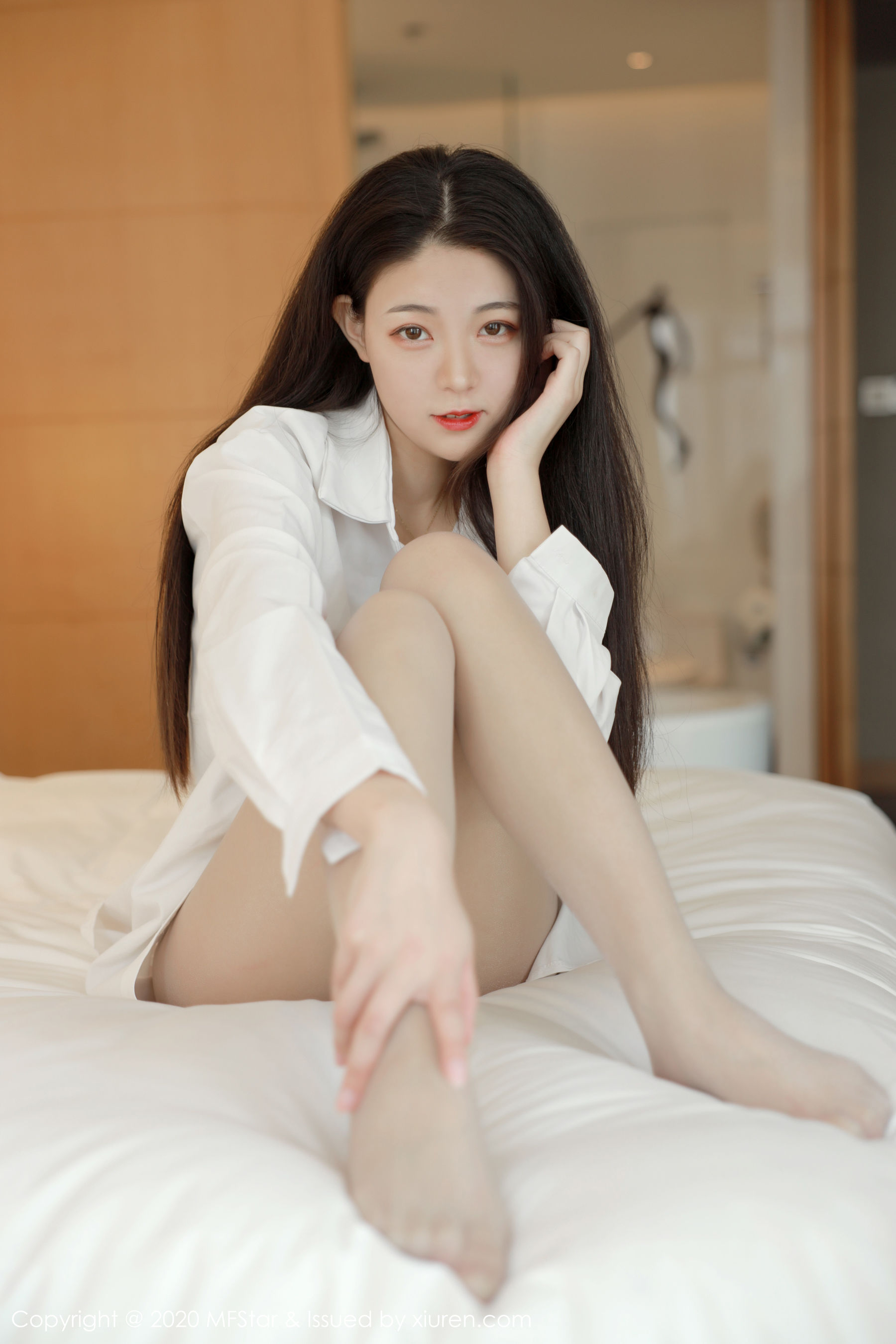 [模范学院MFStar] Vol.321 Laura张小妮_第5张