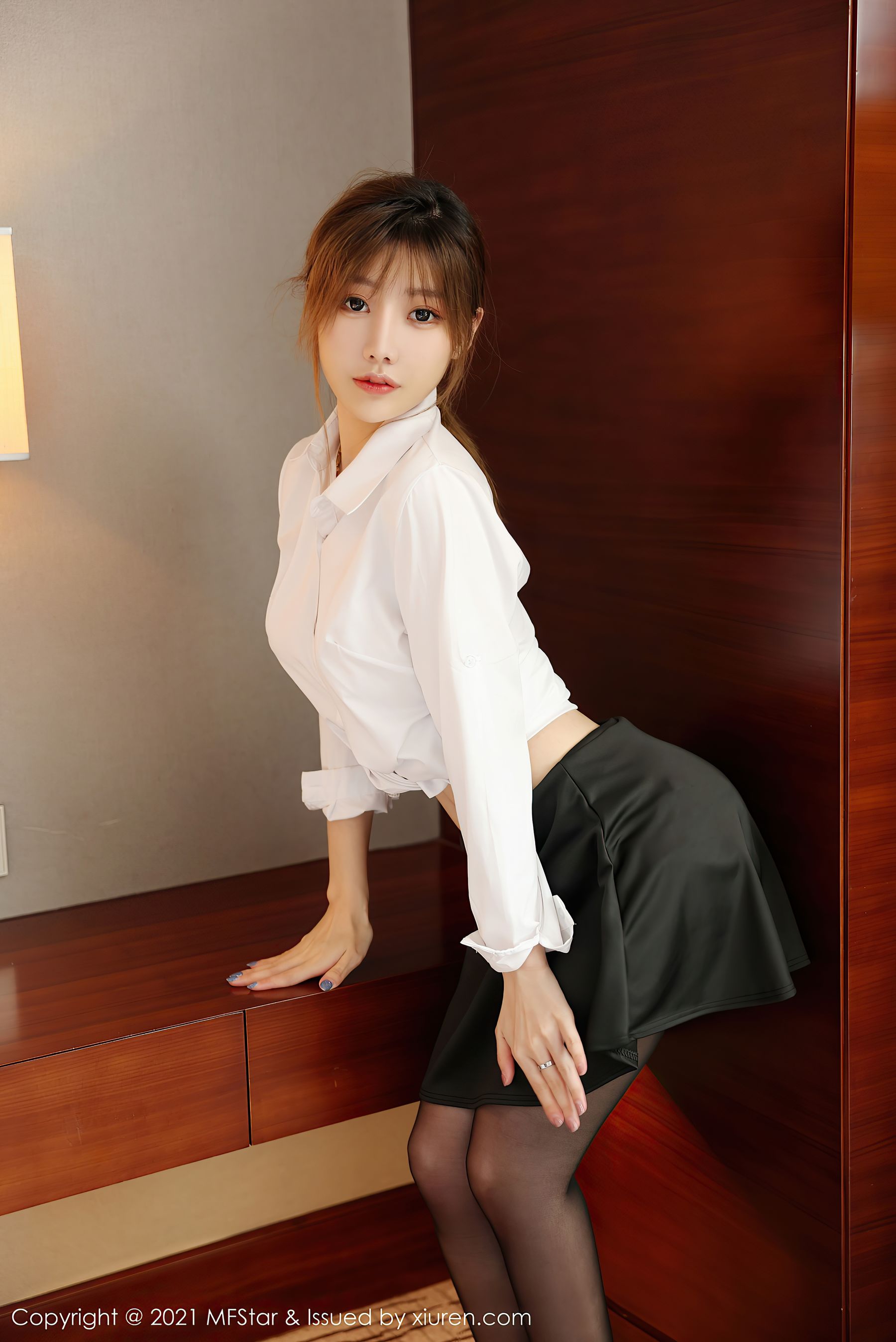 [模范学院MFStar] Vol.525 李颖煊baby_第3张
