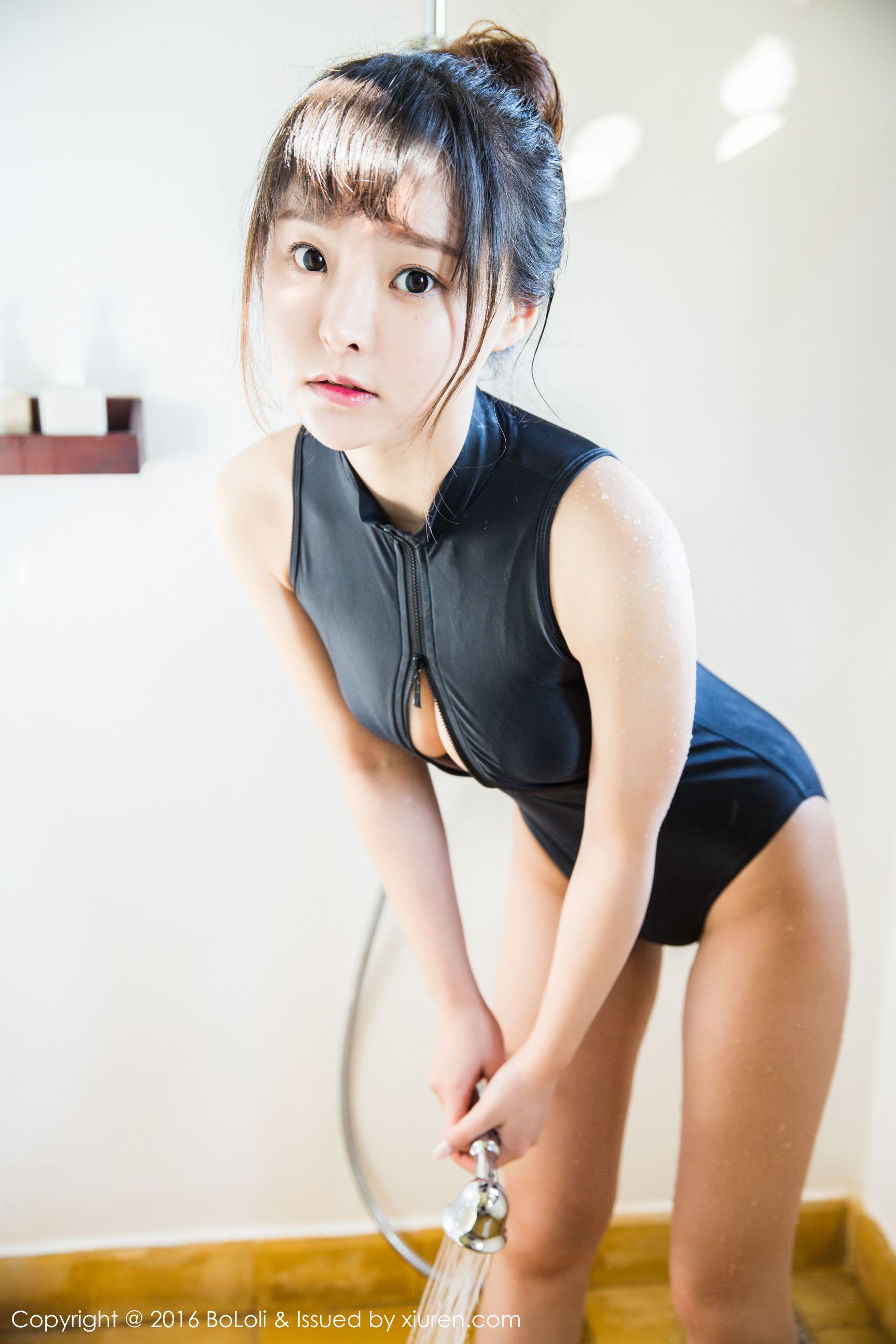 柳侑绮Sevenbaby《越南大叻旅拍》死库水+方块泳装 [BoLoli波萝社] Vol.087 写真集_第3张