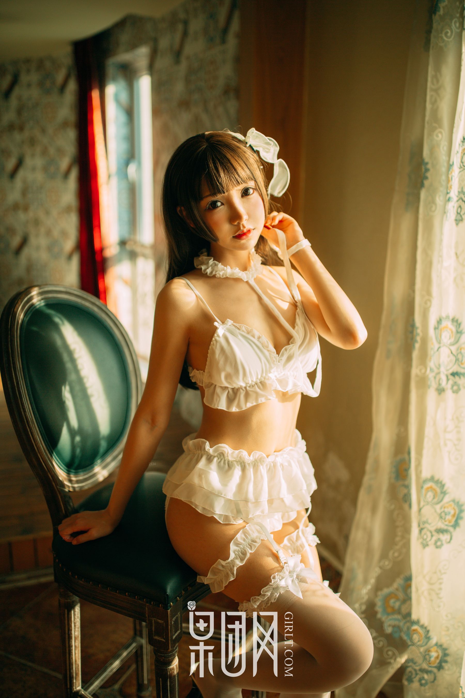 《白丝男人斩！巨乳萝莉真空上阵化身调皮小女仆》 [果团Girlt]熊川纪信 No.005_第2张