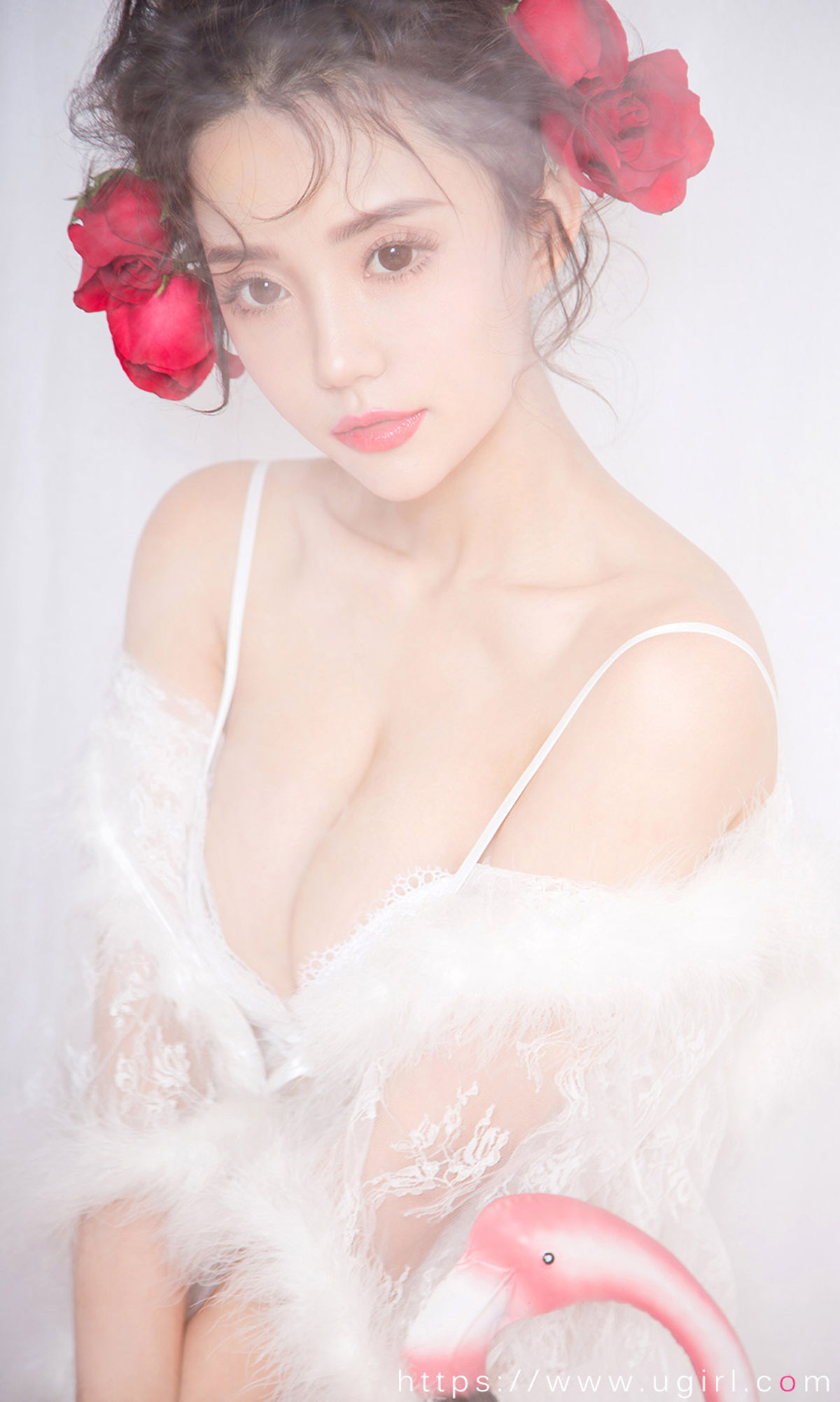 [爱尤物Ugirls] No.2023 爱丽莎&栗子&可欣 情人多情_第5张
