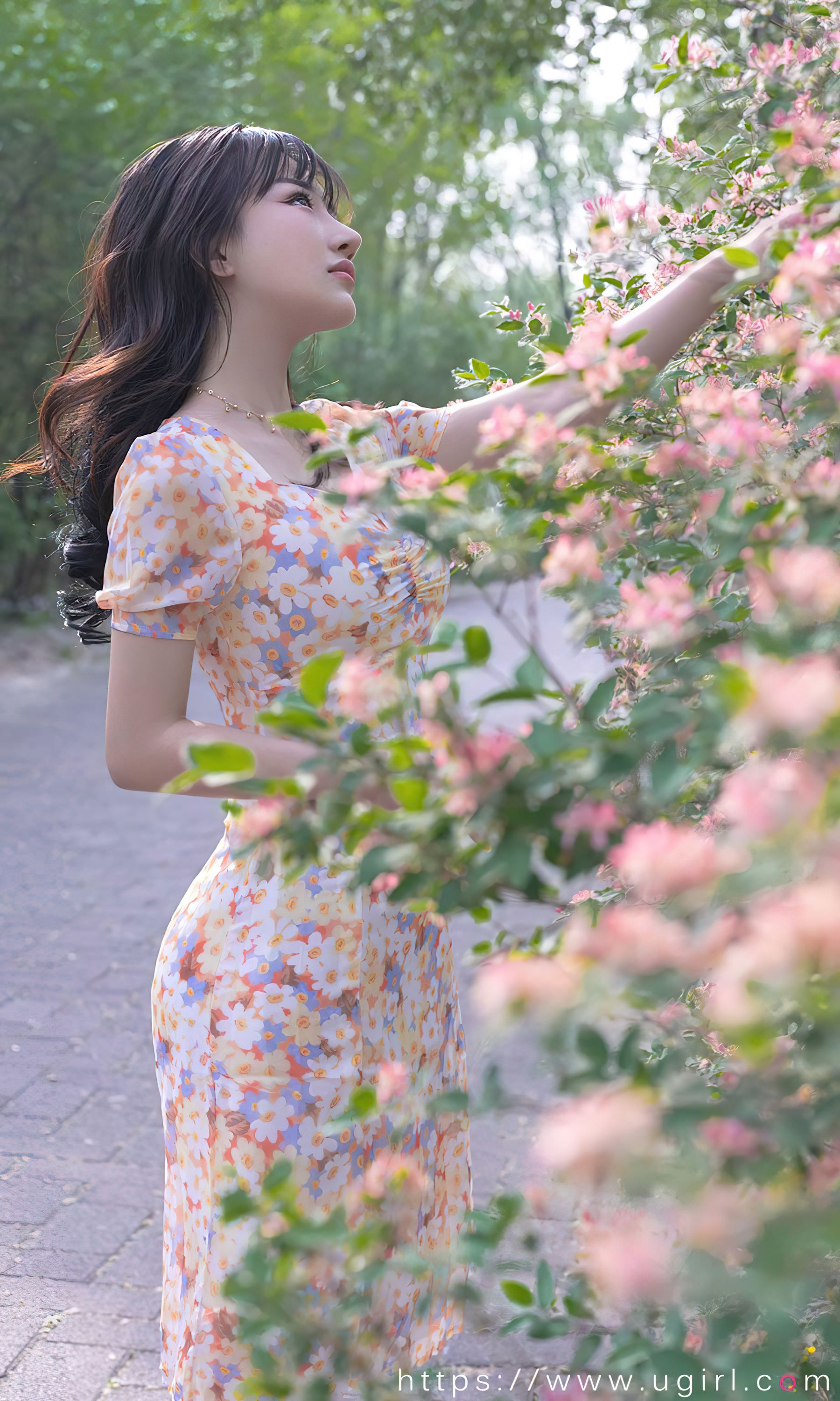 [爱尤物Ugirls] No.2331 西门小玉 花开菜靡_第5张
