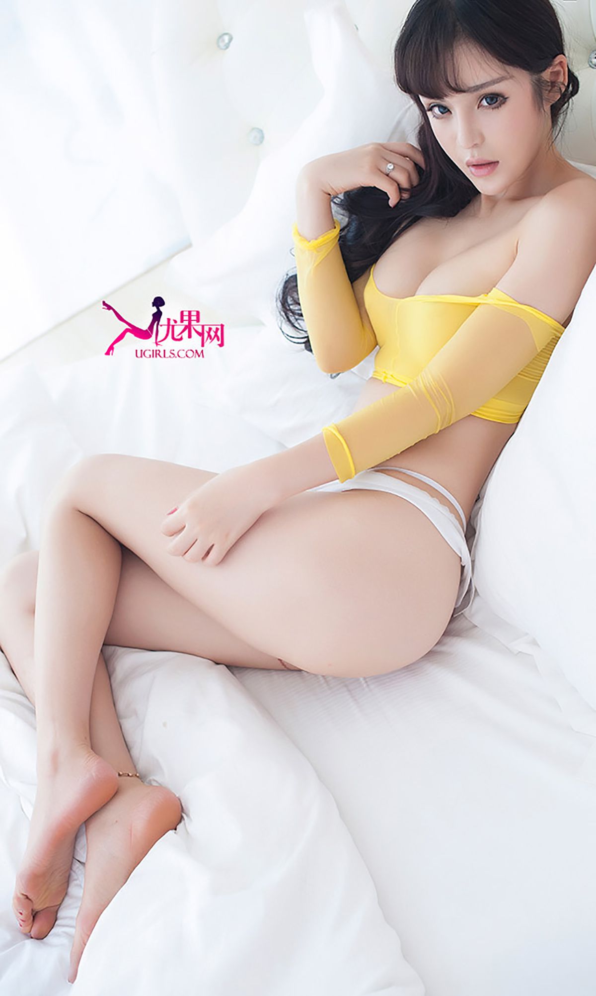 颜瑜《风情万种 勾人心魄》 [爱尤物Ugirls] No.040_第4张