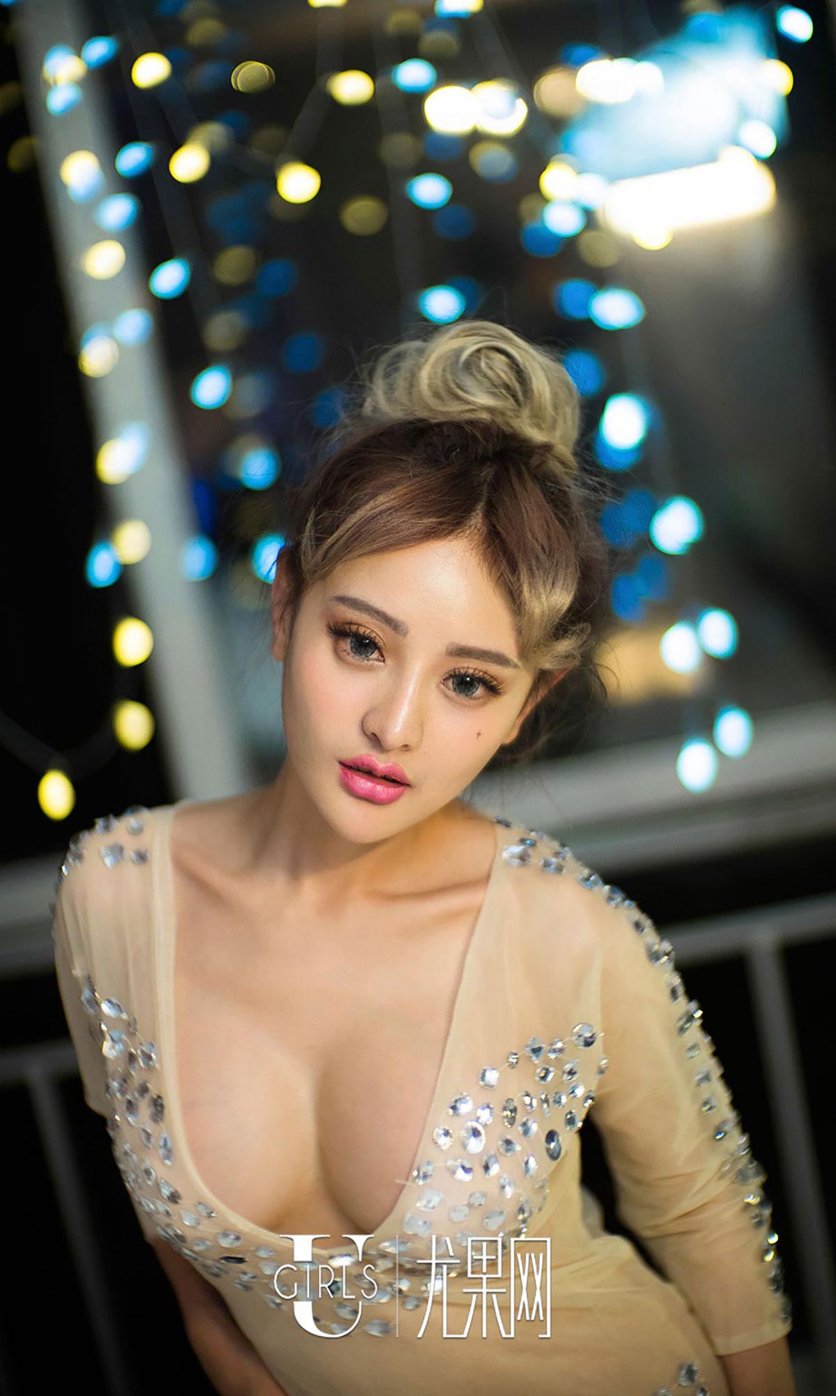 李思宁《夜会美女兔》 [爱尤物Ugirls] No.356_第5张