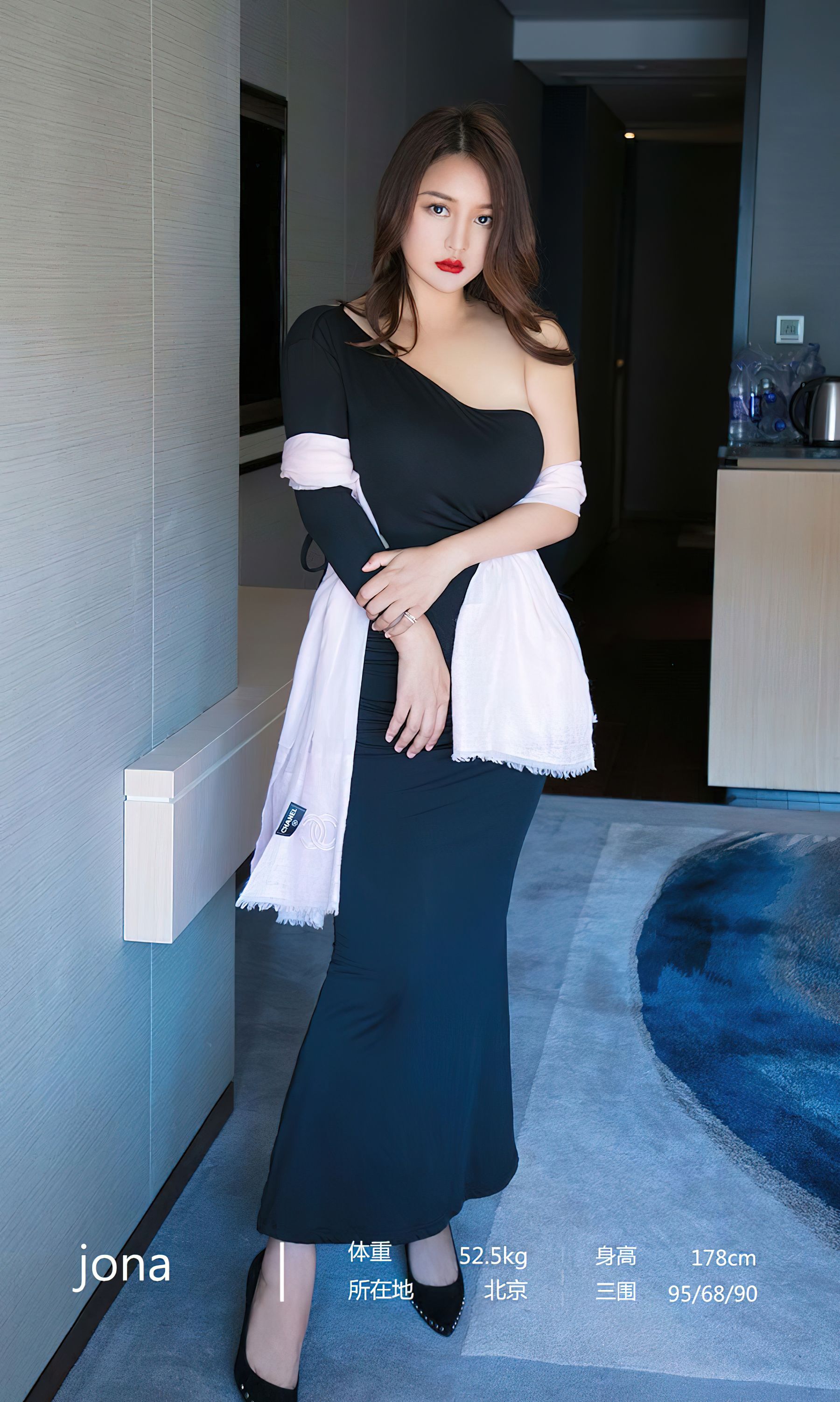 [Ugirls]爱尤物 No.2813 夏日流火 jona_第3张
