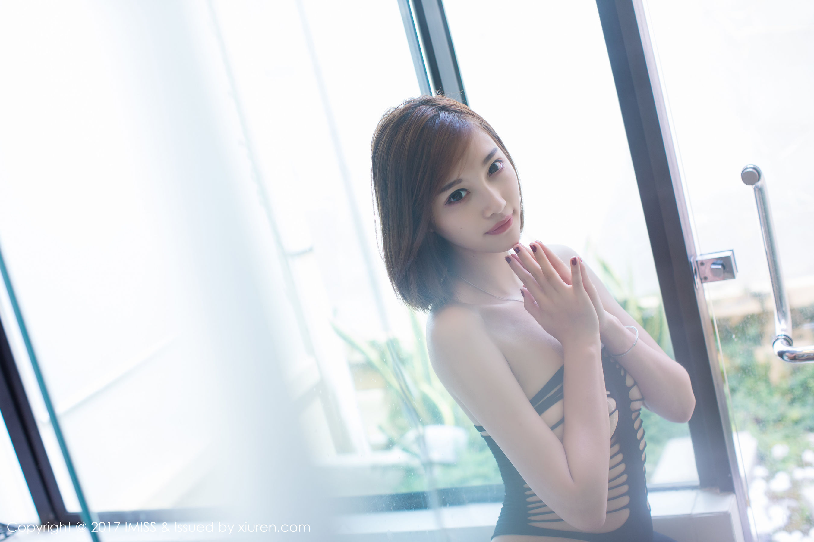杨晨晨sugar《黑丝美腿+蕾丝内衣诱惑~》 [爱蜜社IMISS] VOL.161_第4张