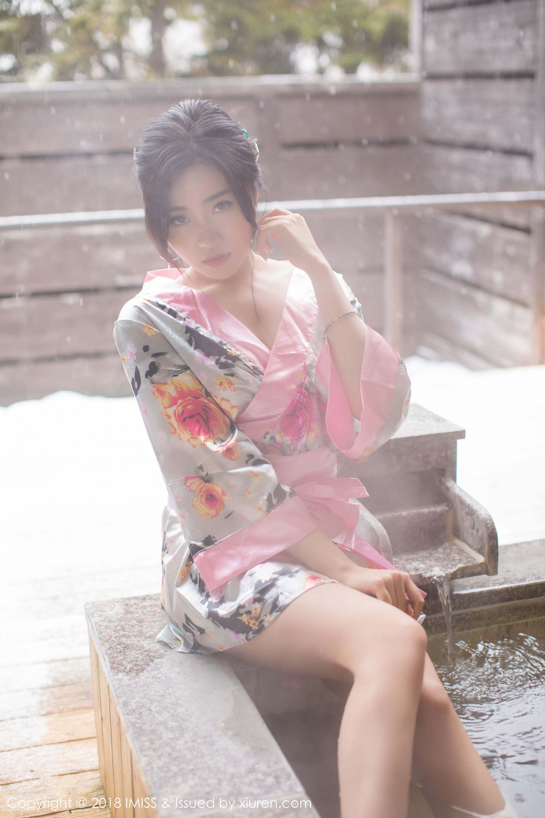 许诺Sabrina《浴池和服+蕾丝美腿》 [爱蜜社IMiss] Vol.221_第2张