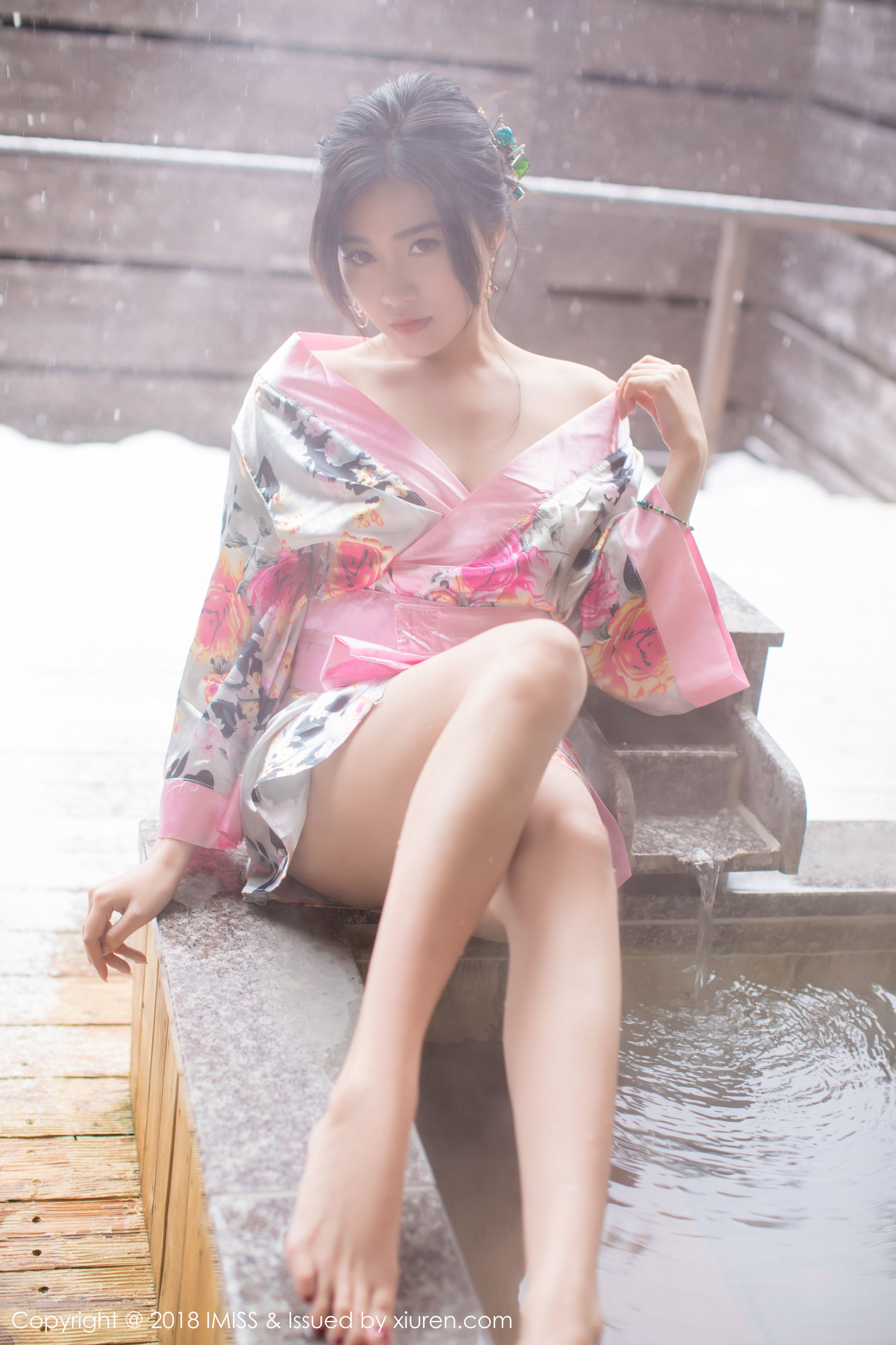 许诺Sabrina《浴池和服+蕾丝美腿》 [爱蜜社IMiss] Vol.221_第3张