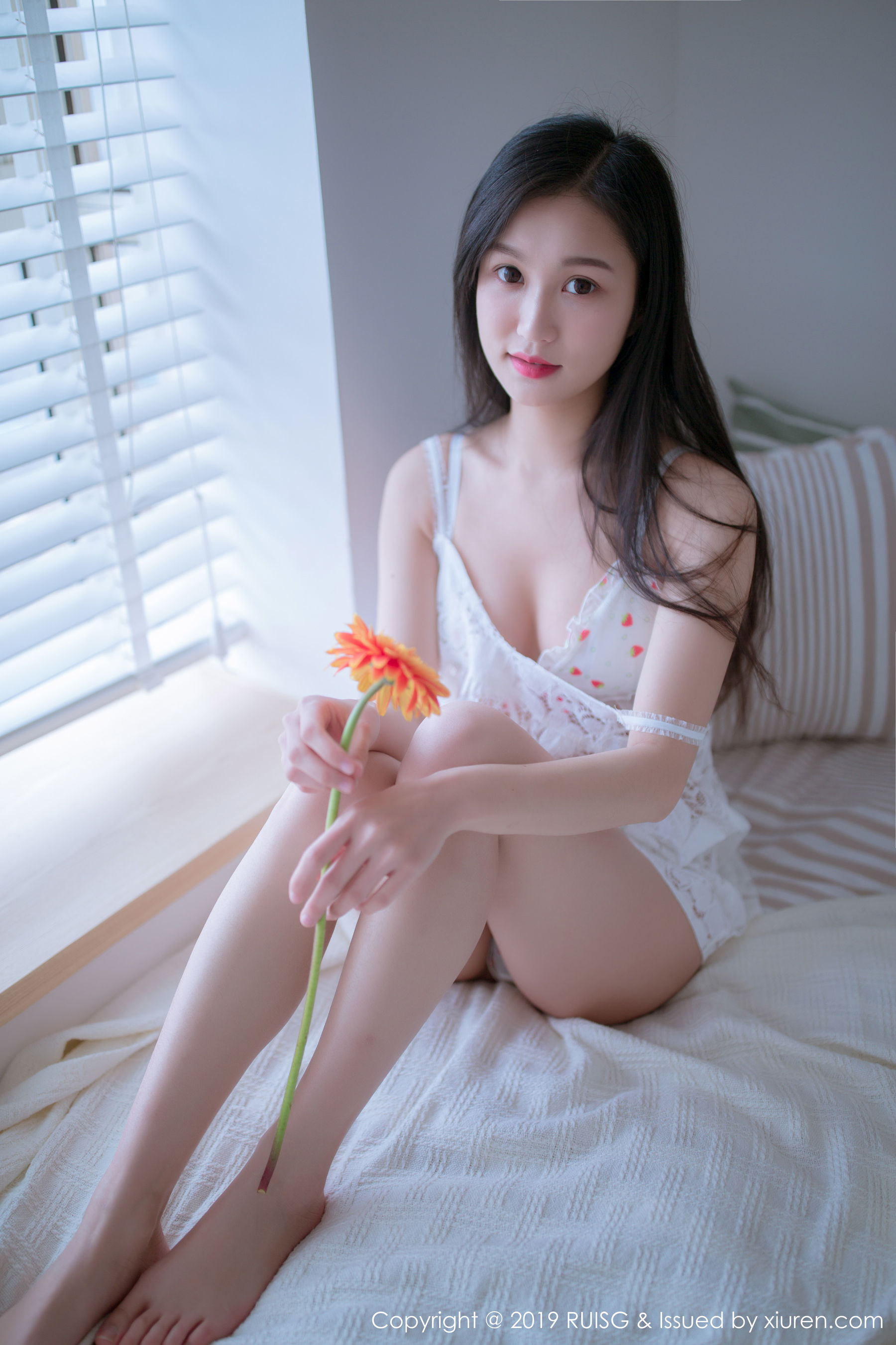[瑞丝馆RUISG] Vol.068 深紫Julie_第1张