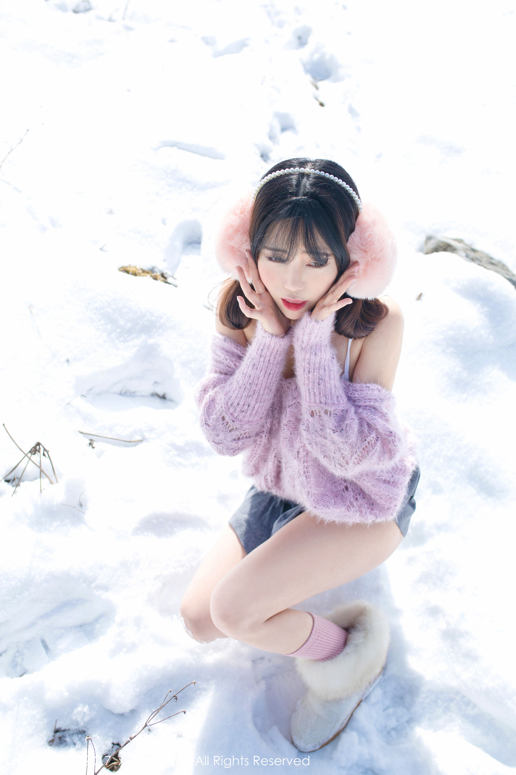 兜豆靓Youlina《冬天雪地人体摄影》 [秀人网XIUREN] No.720_第3张