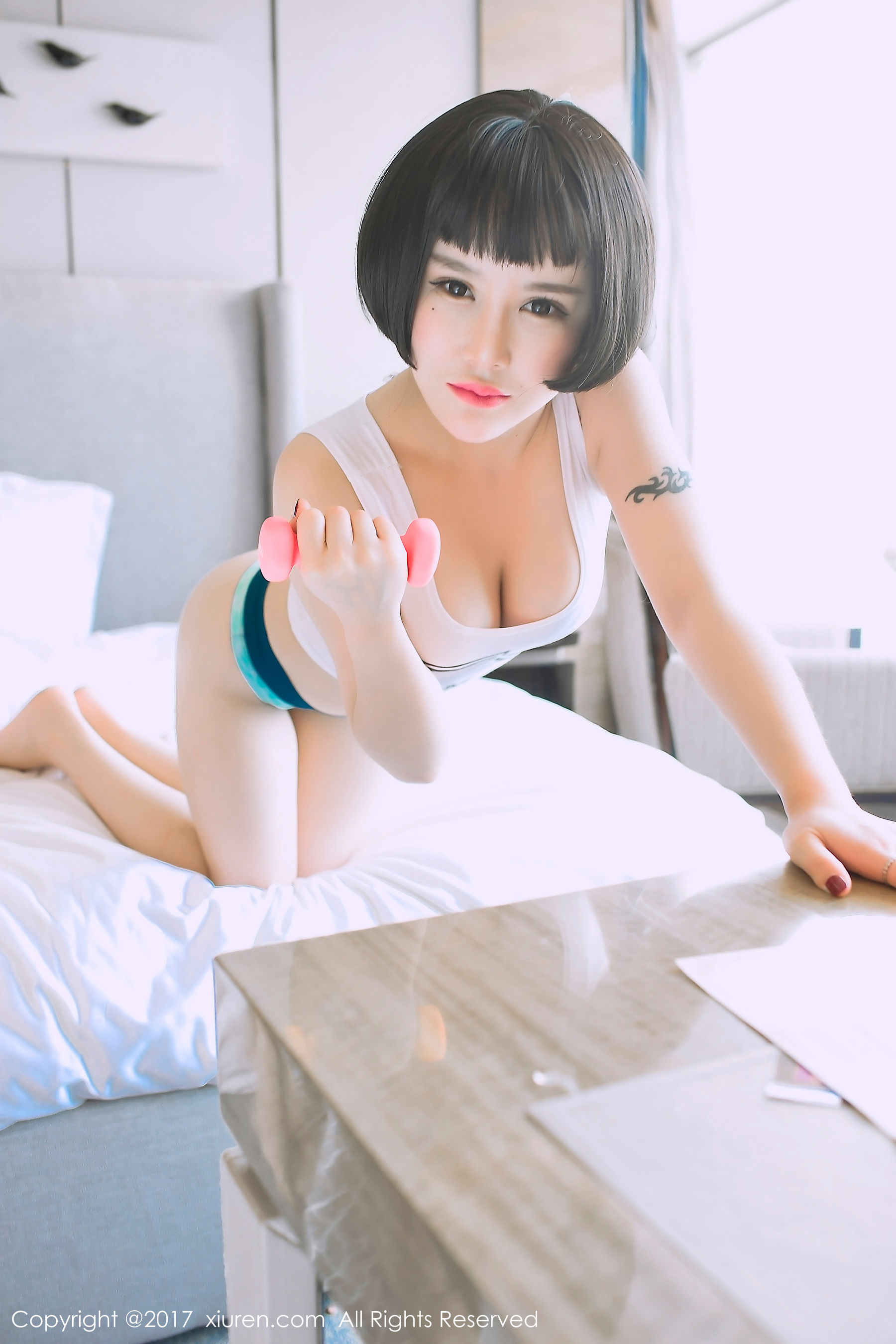 浑圆粉嫩新晋妹子@佑熙 [秀人网XIUREN] No.794_第2张
