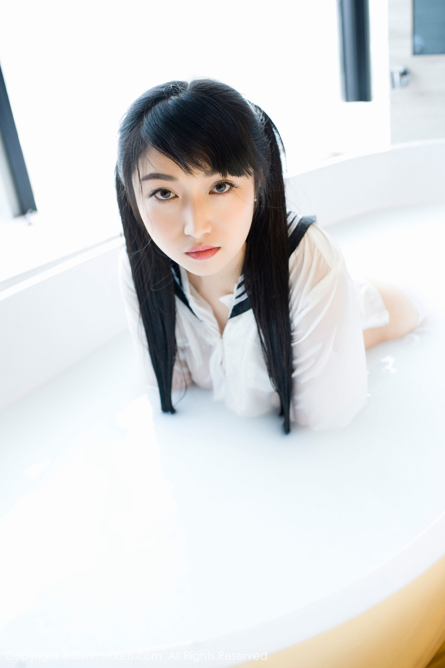 盼盼龙女sunny《牛奶浴学生装+透明学生装+黑色乳贴》 [秀人XiuRen] NO.853_第1张