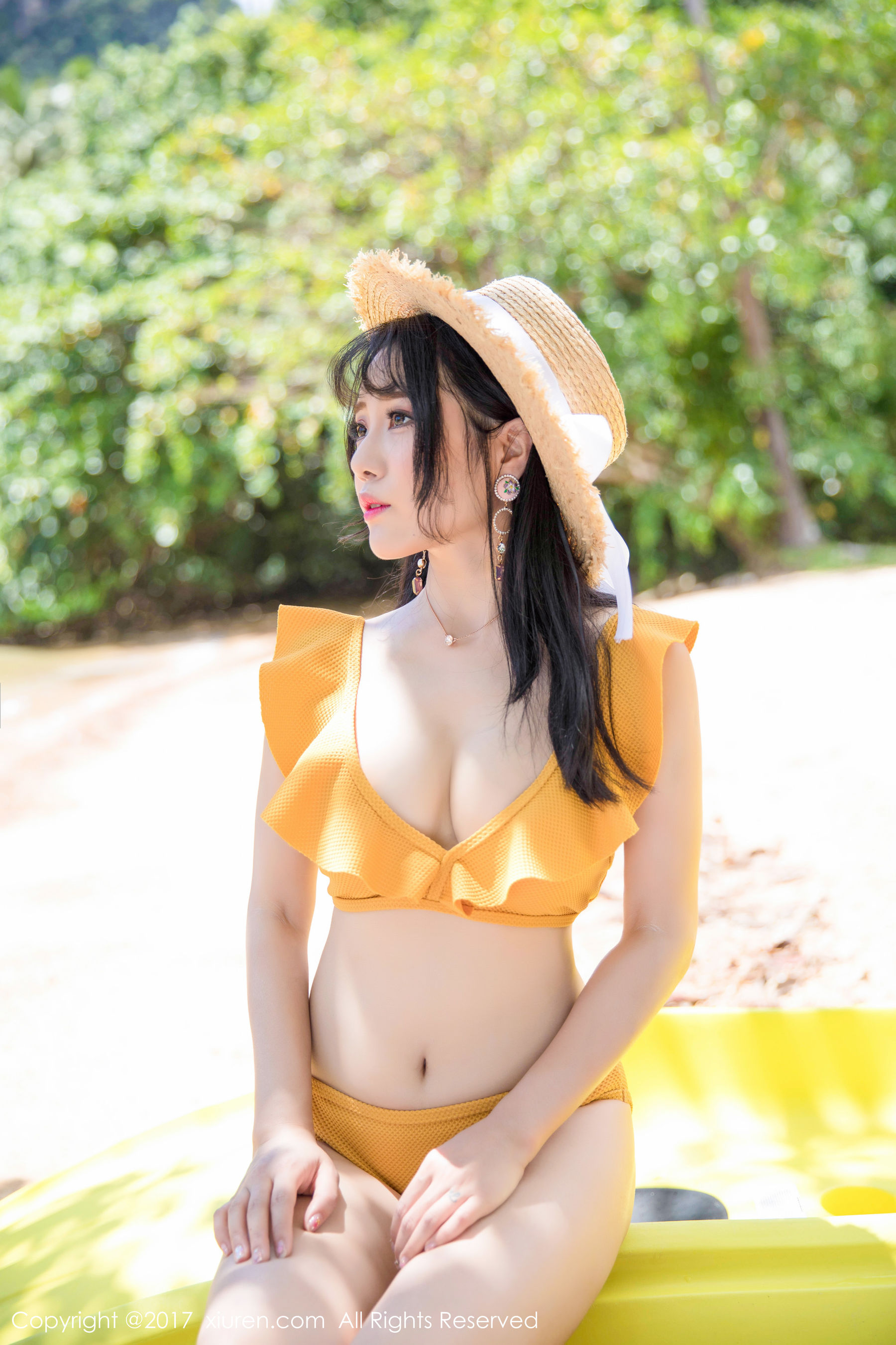 兜豆靓Youlina《田园风仙子》 [秀人XiuRen] NO.855_第2张