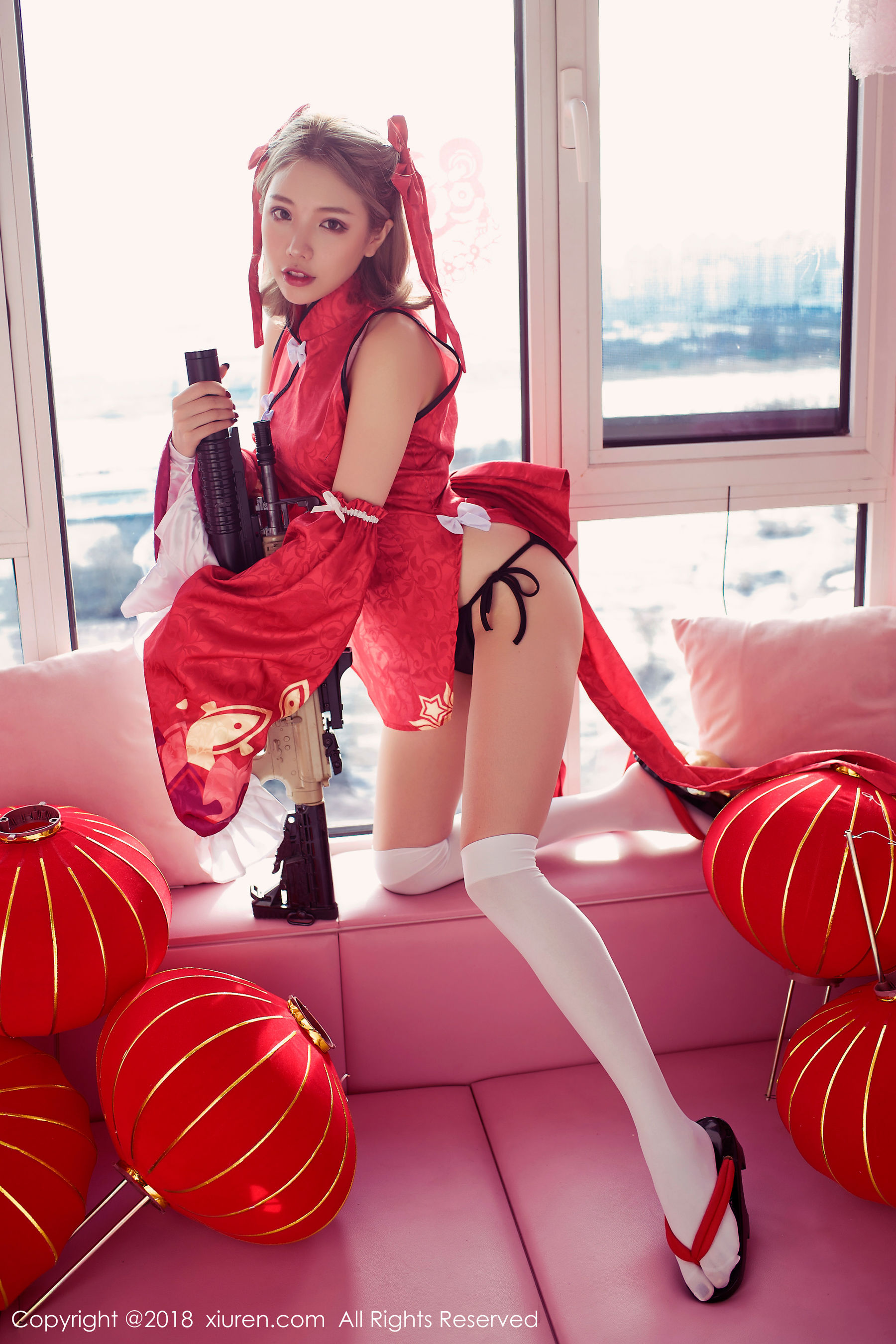 黄楽然《保鲜膜裹身+极品COS枪娘》 [秀人XiuRen] No.911_第5张